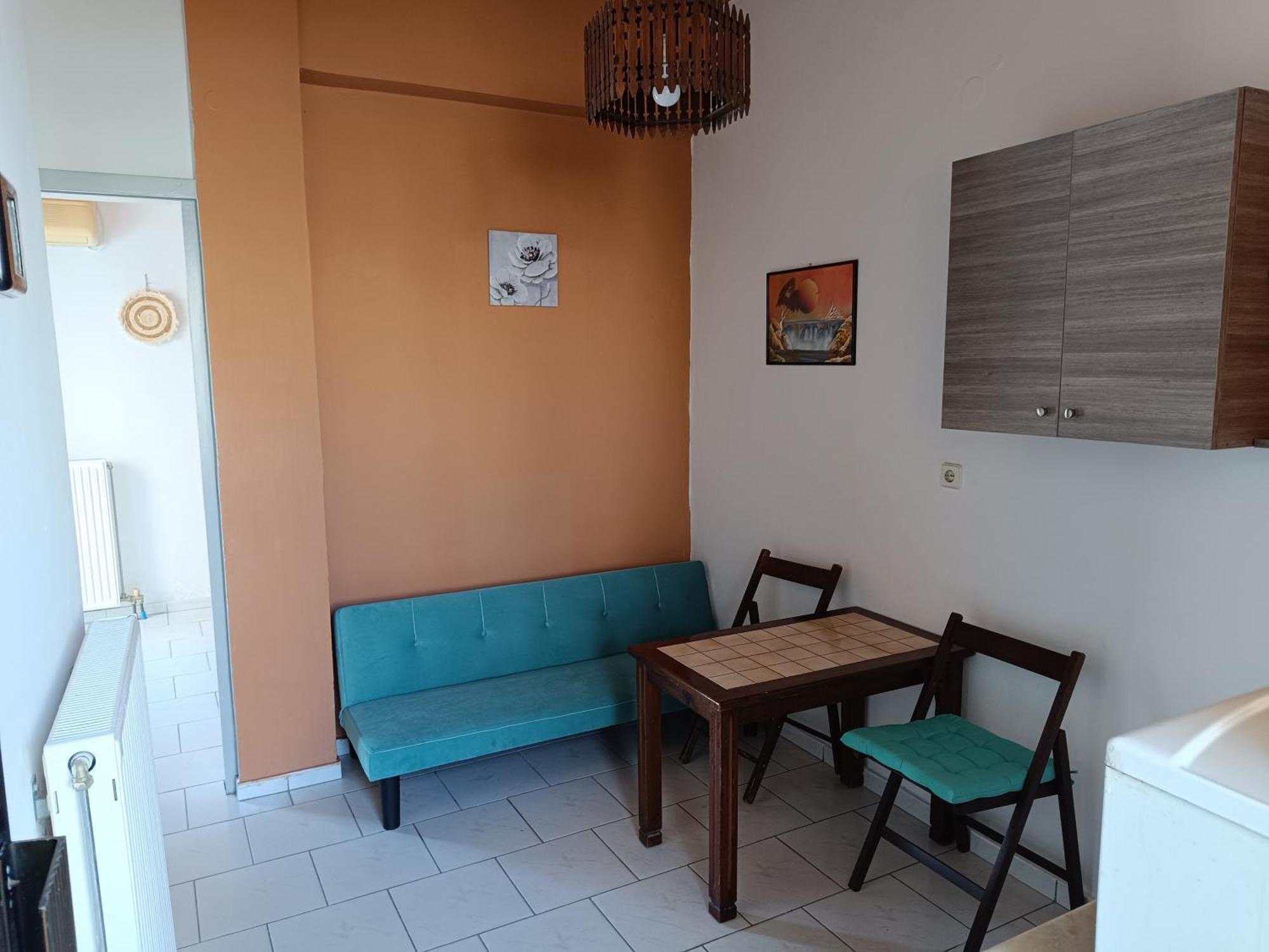 Apartment Manos