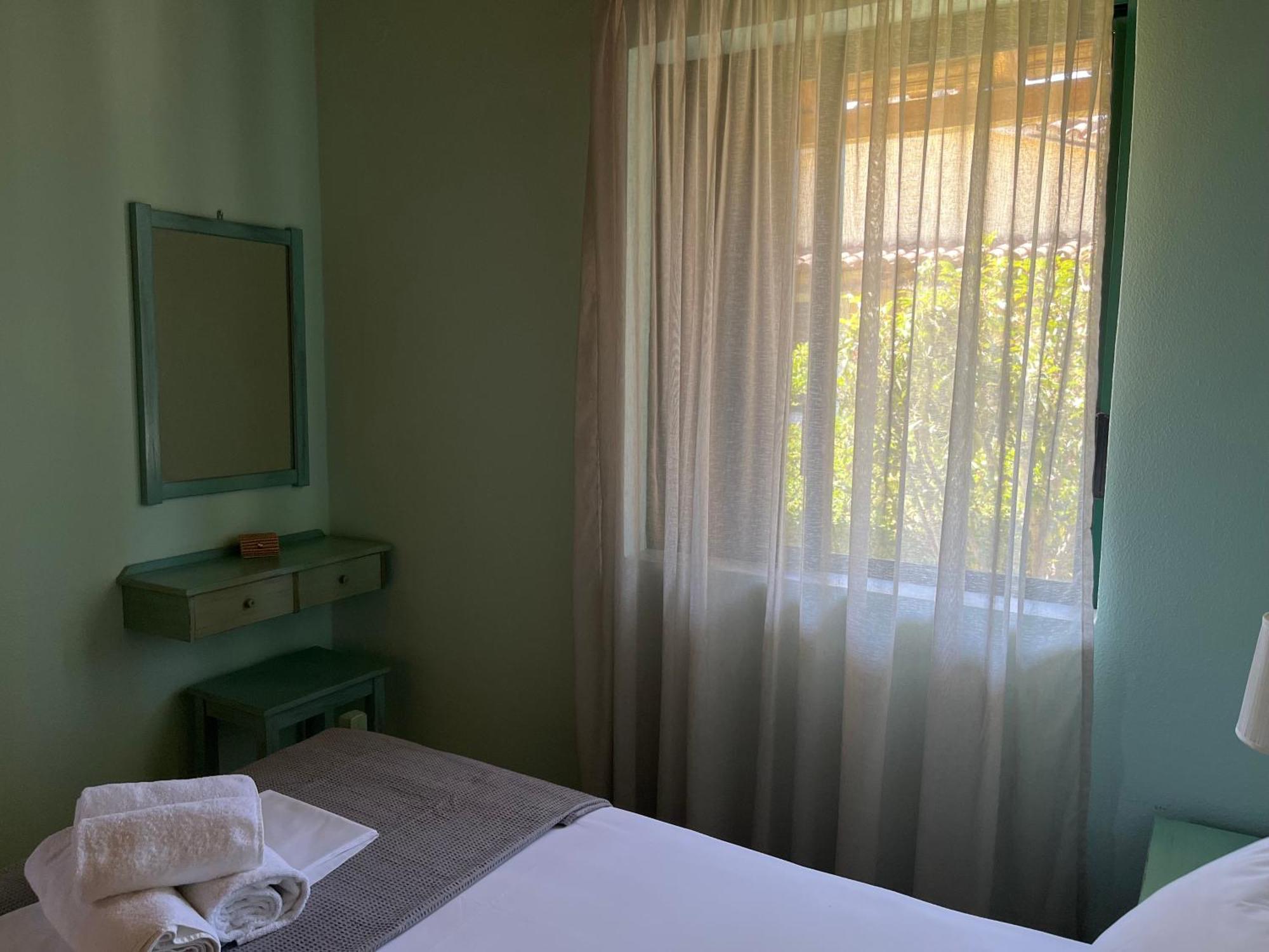 9 Muses Apartment Chrani