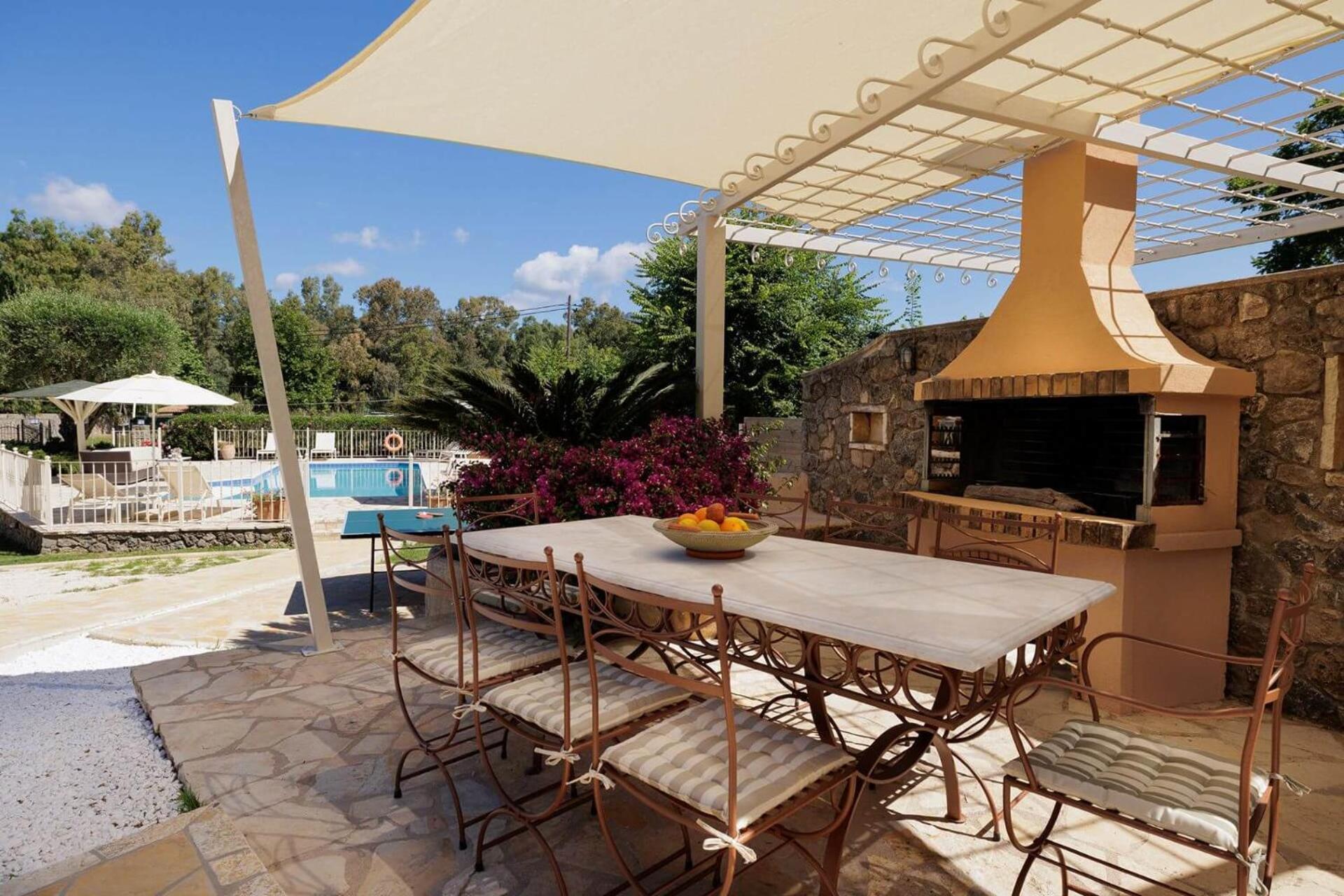 Villa St. Nicholas House & Guest Apart.