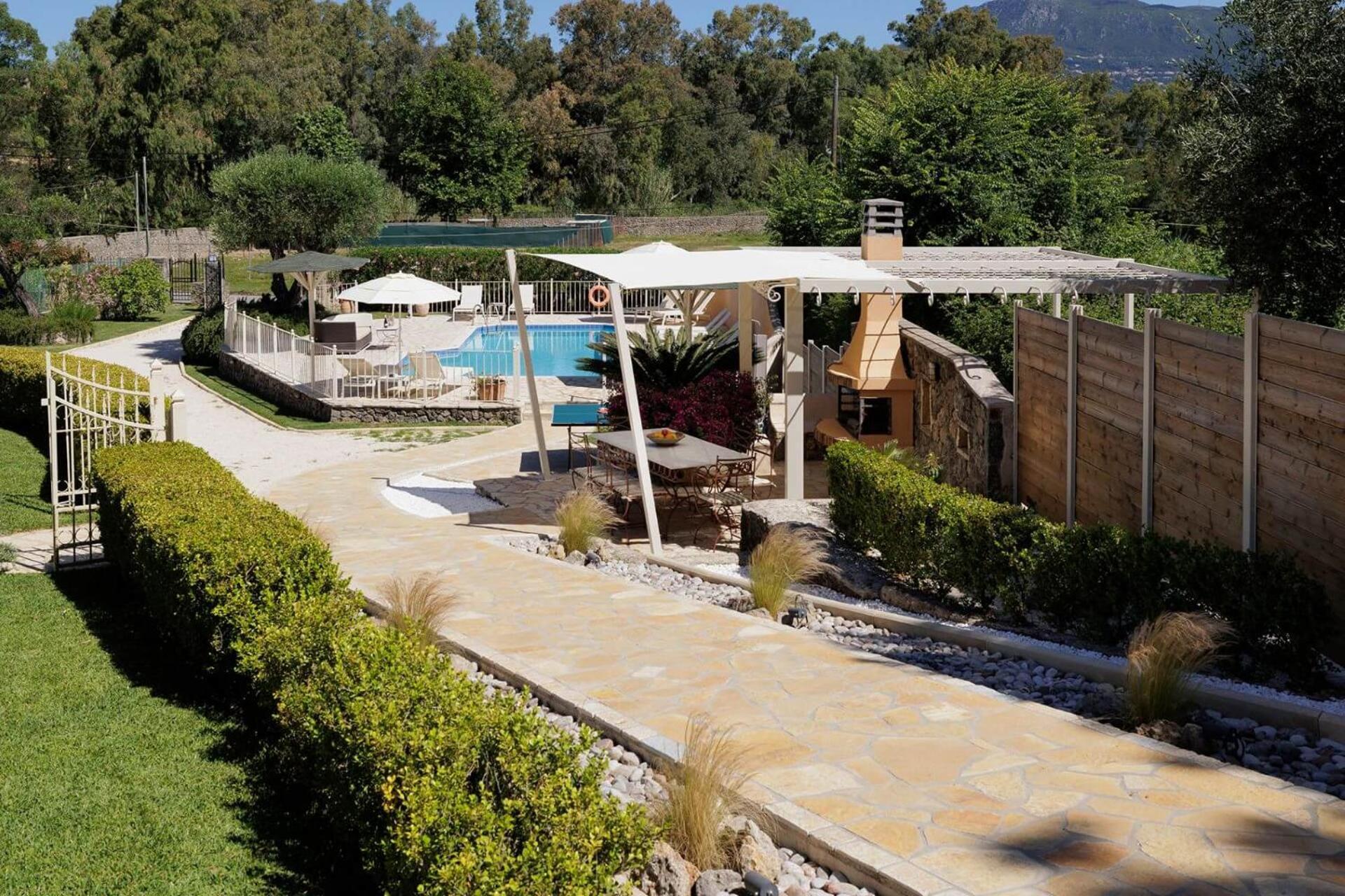 St. Nicholas House & Guest Apart. Villa