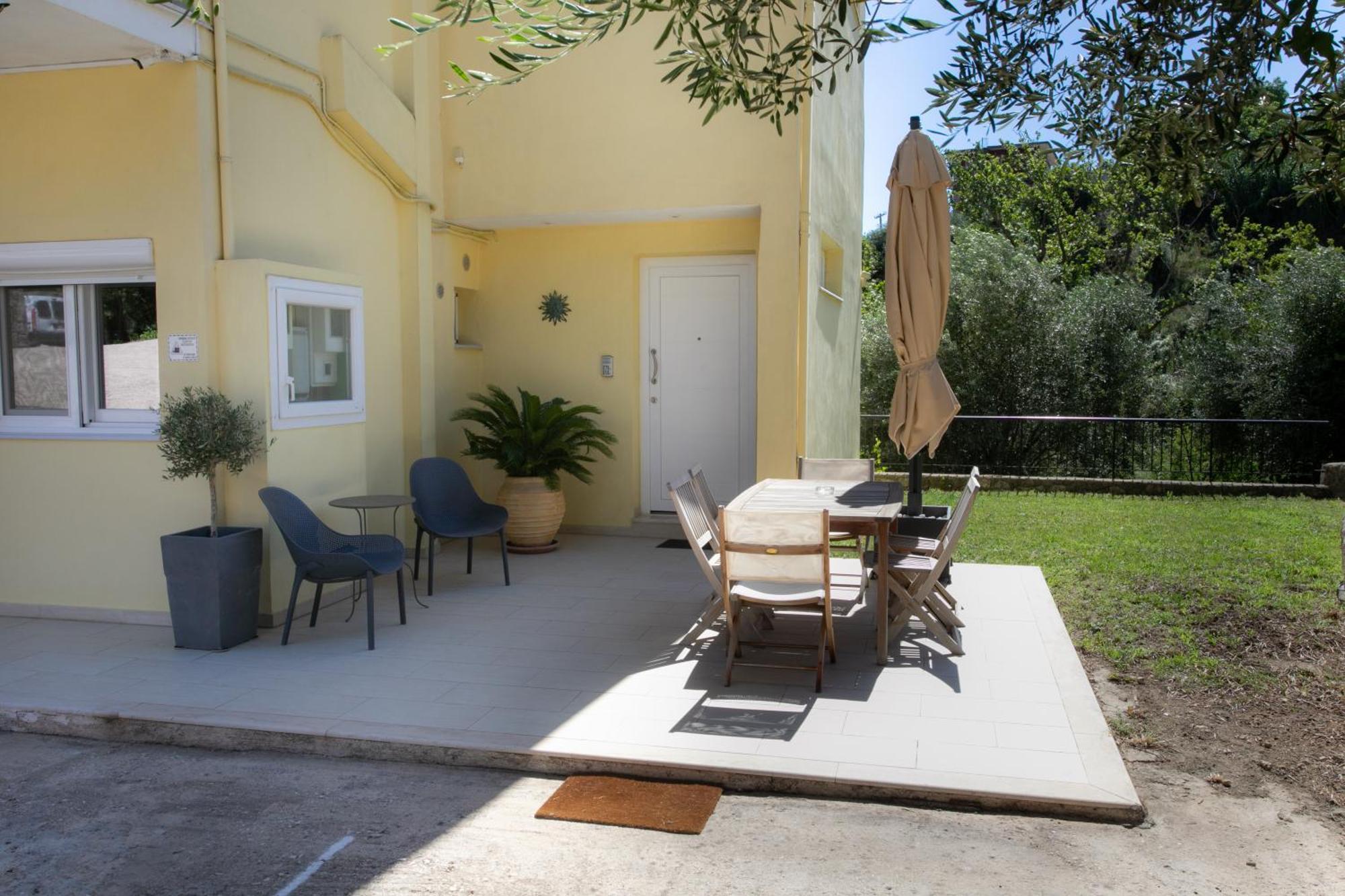 Canary Apartment Parga