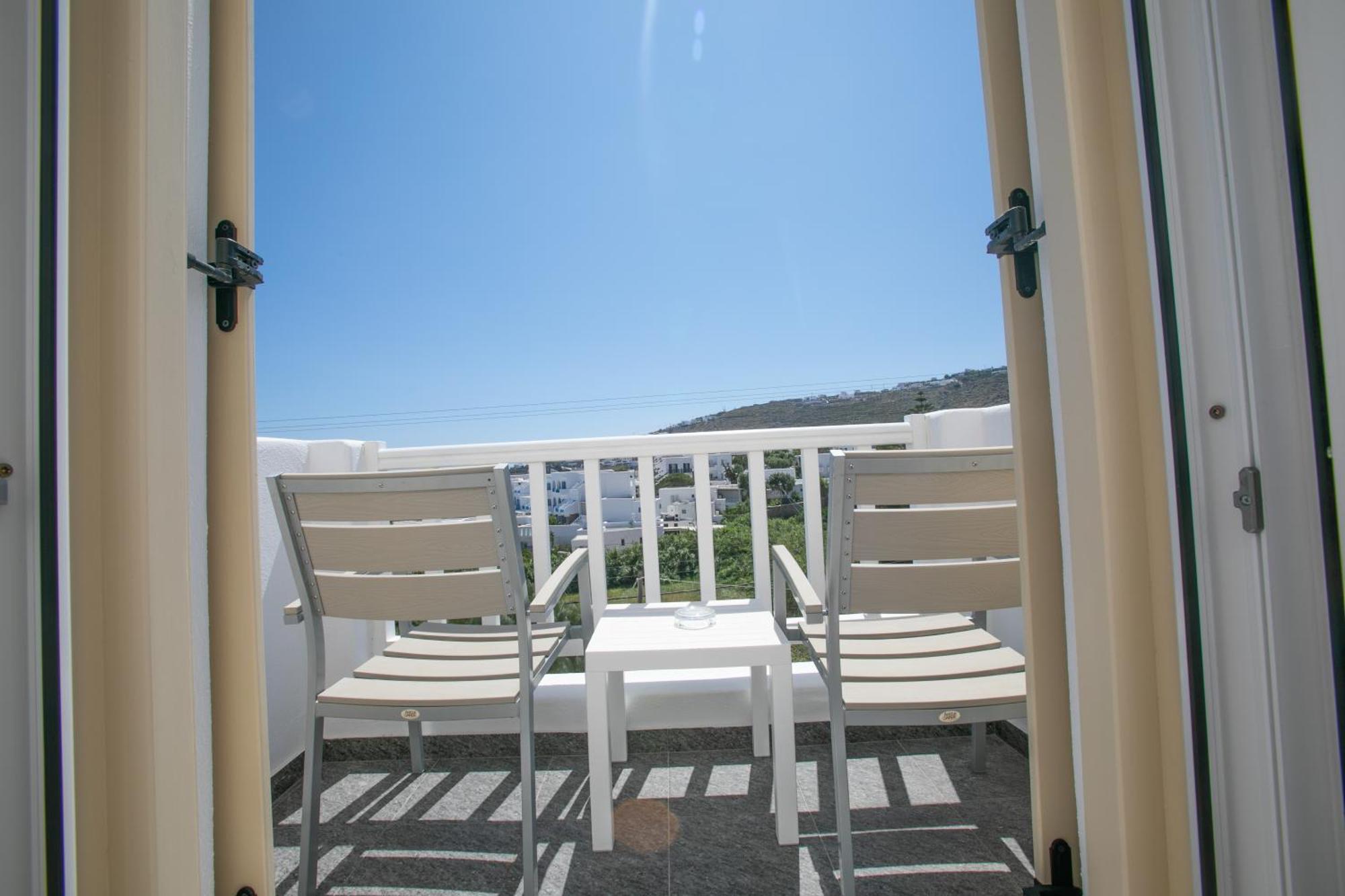 The George Mykonos Hotel