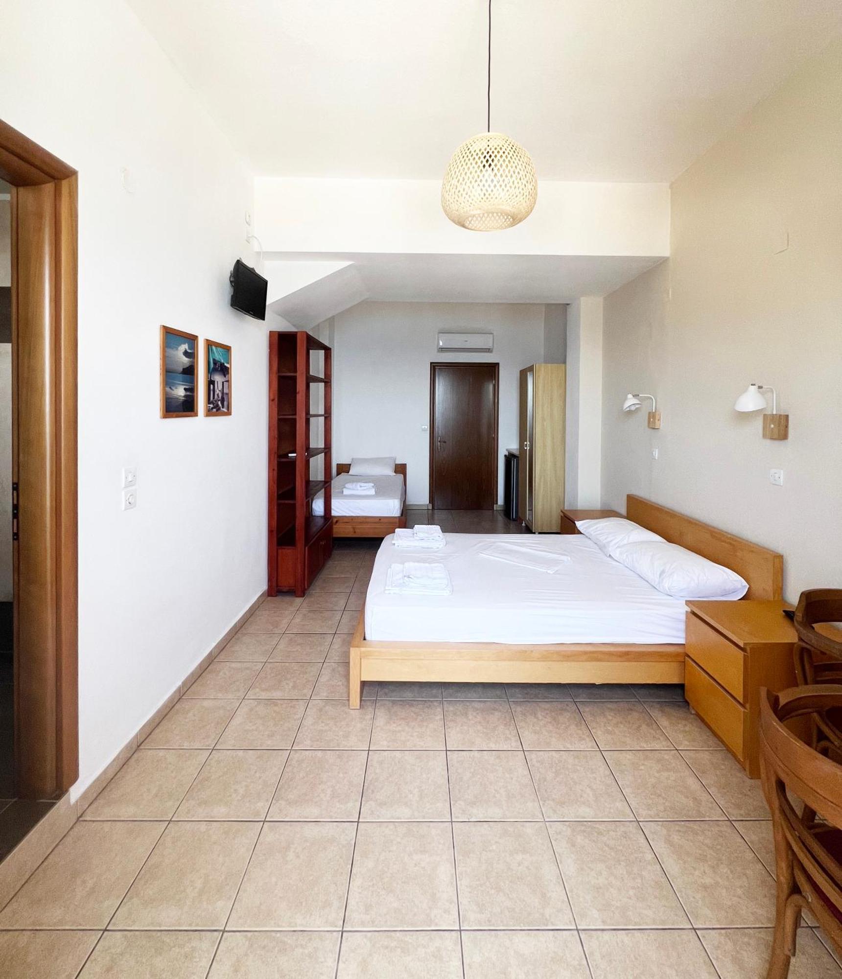Three Brothers Aparthotel Mandraki (Nisyros)