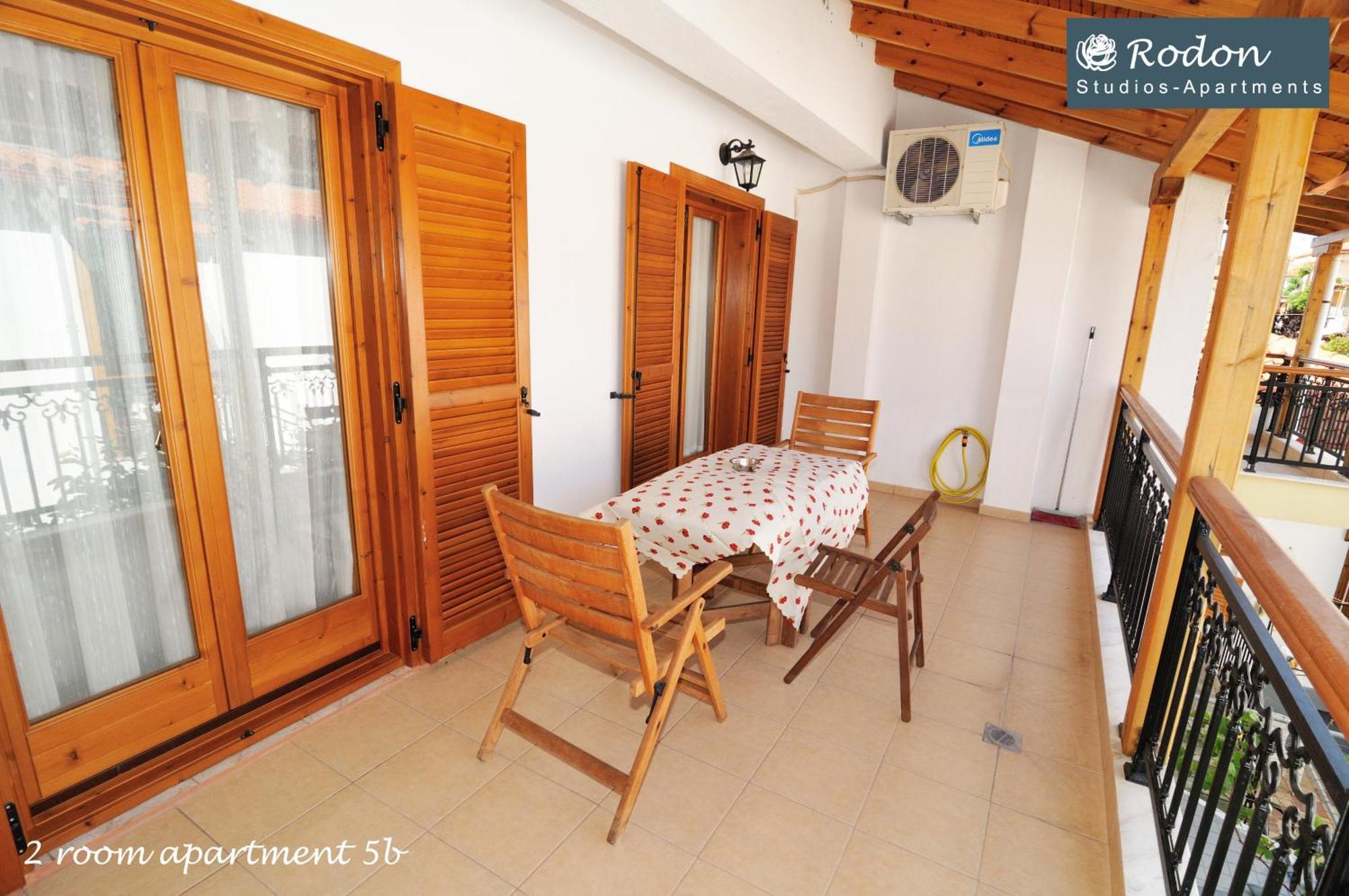 Apartment Rodon - S Avdimioti Nea Roda