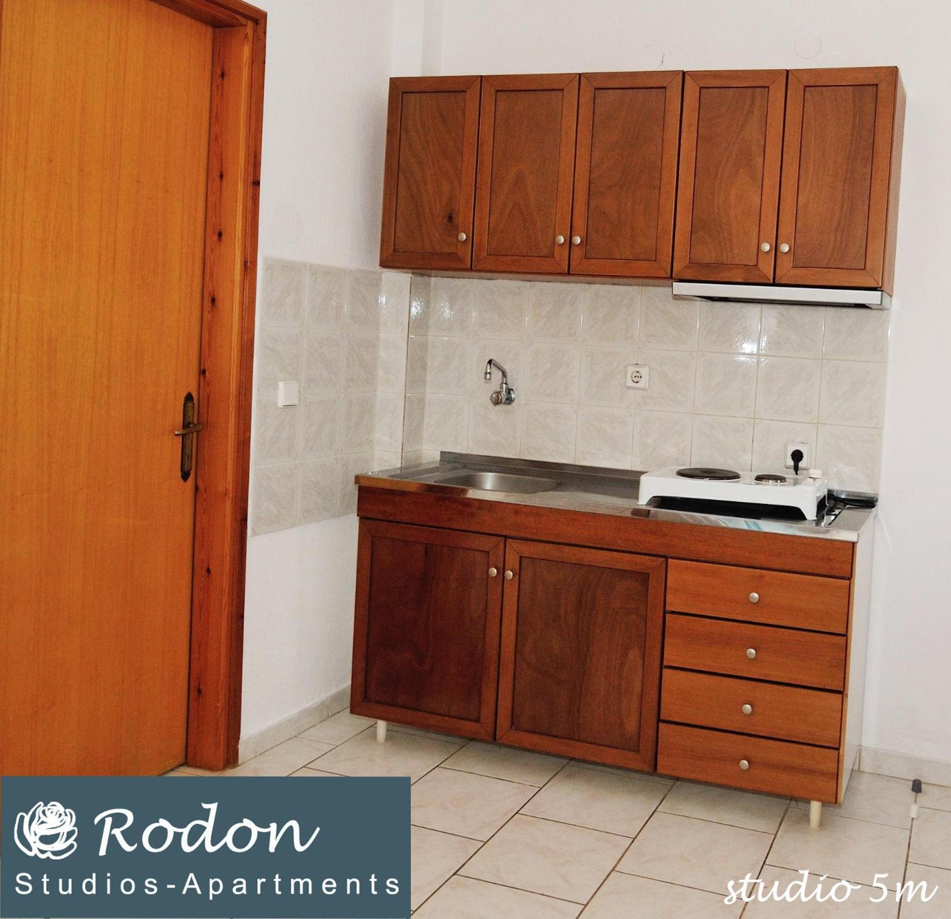 Rodon - S Avdimioti Apartment Nea Roda