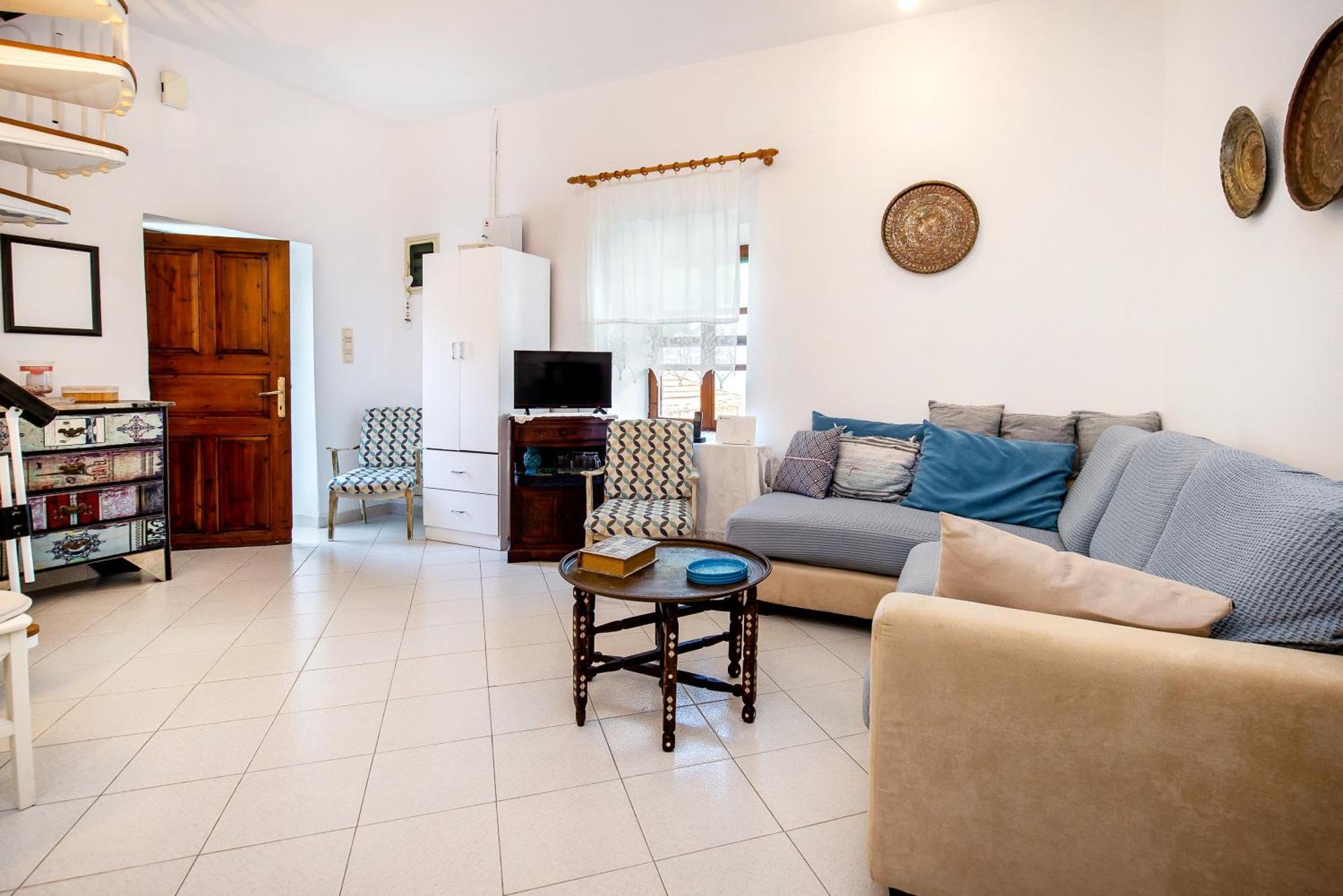 Cozy Traditional House In Thassos, Kallirachi