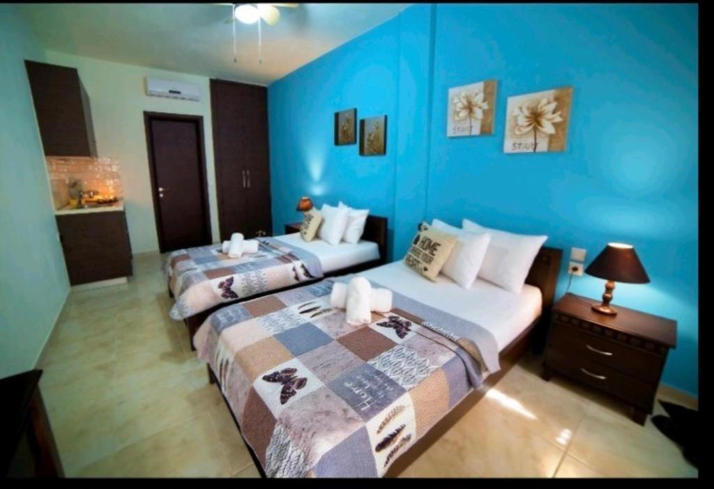 Goldenhill Studios&apartments *