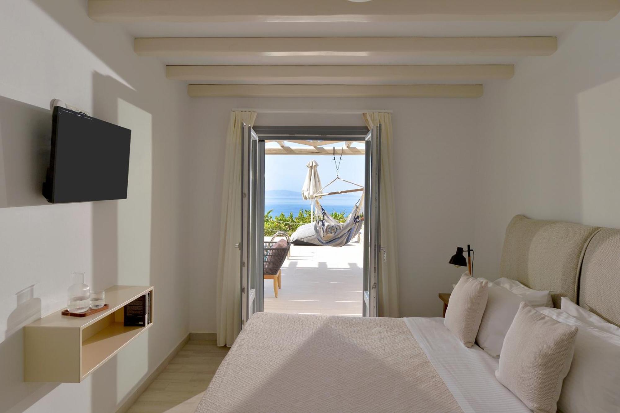 Mythology & 5* Stelida (Naxos)