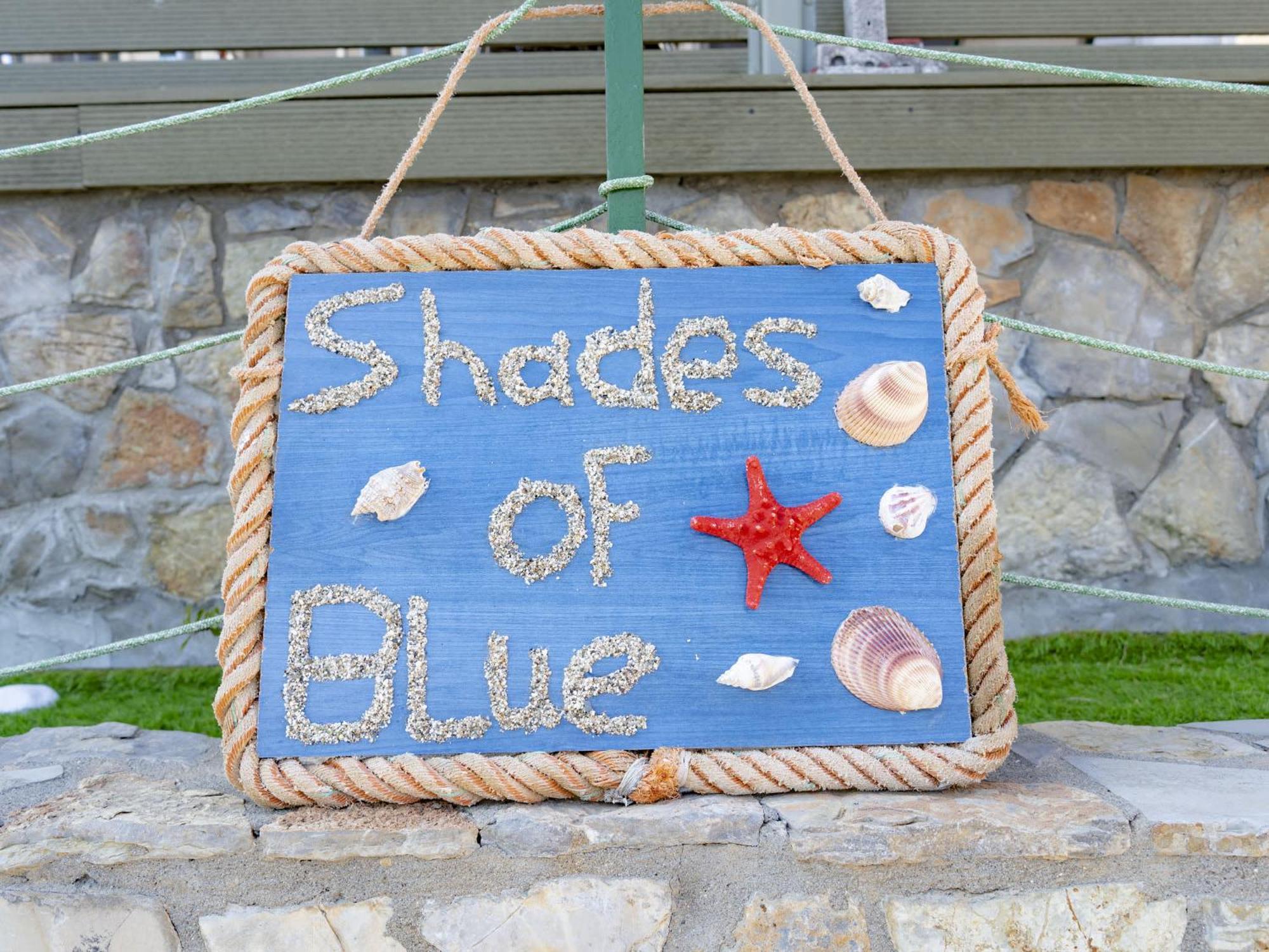 Shades Of Blue * Kali Limenes