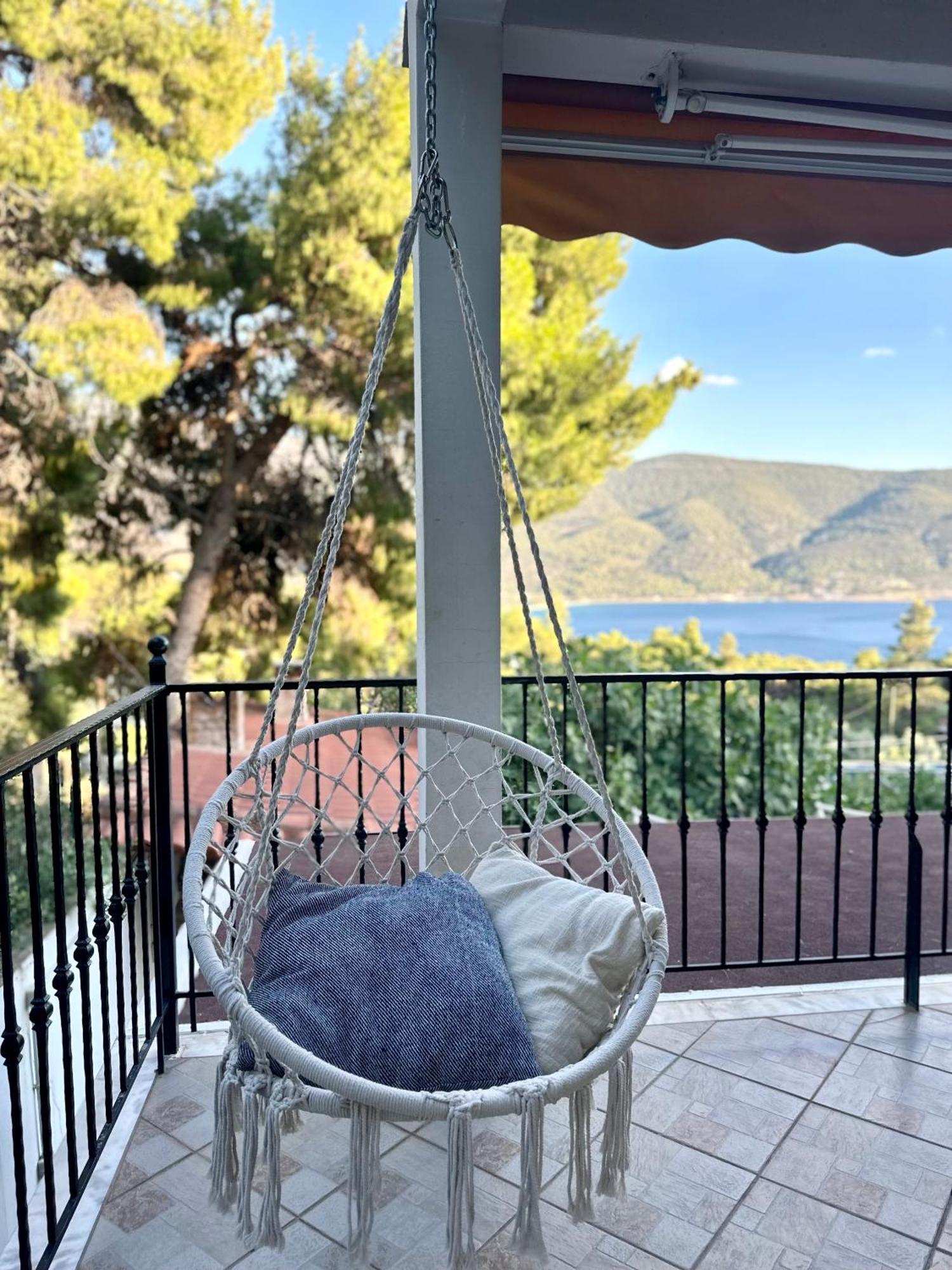 Holiday home Manos' Traditional Maisonette *