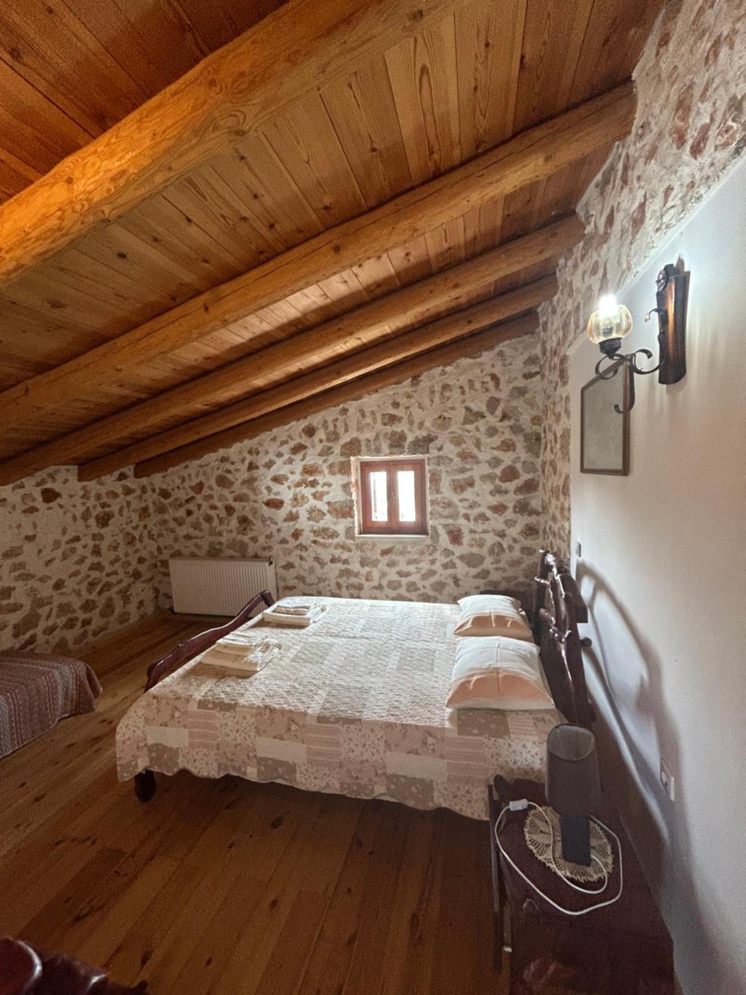 Anastasia Villa *