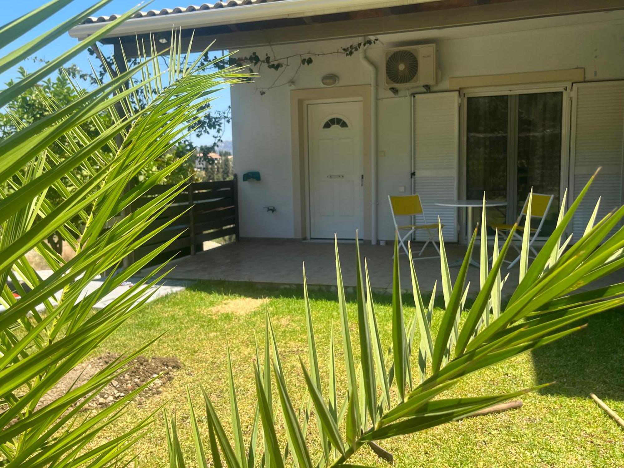 Casa Blu Nikiana