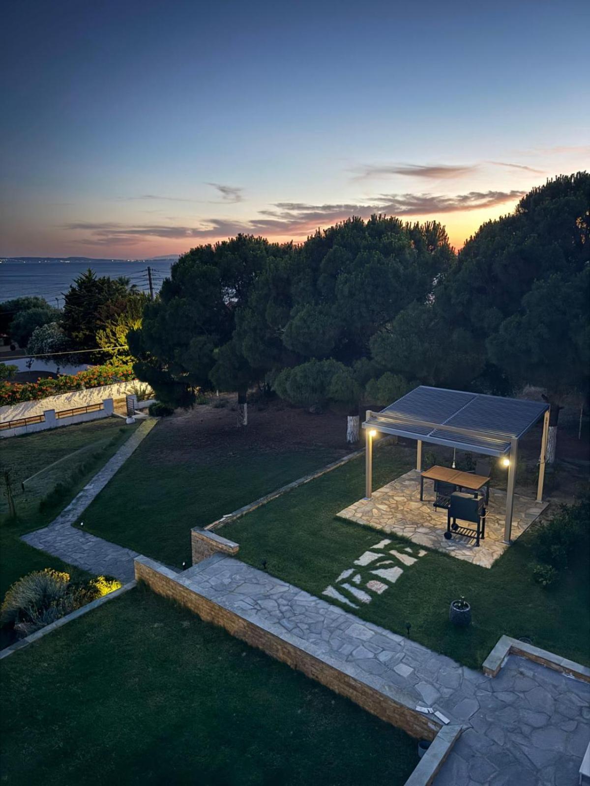 Stadi Villa *