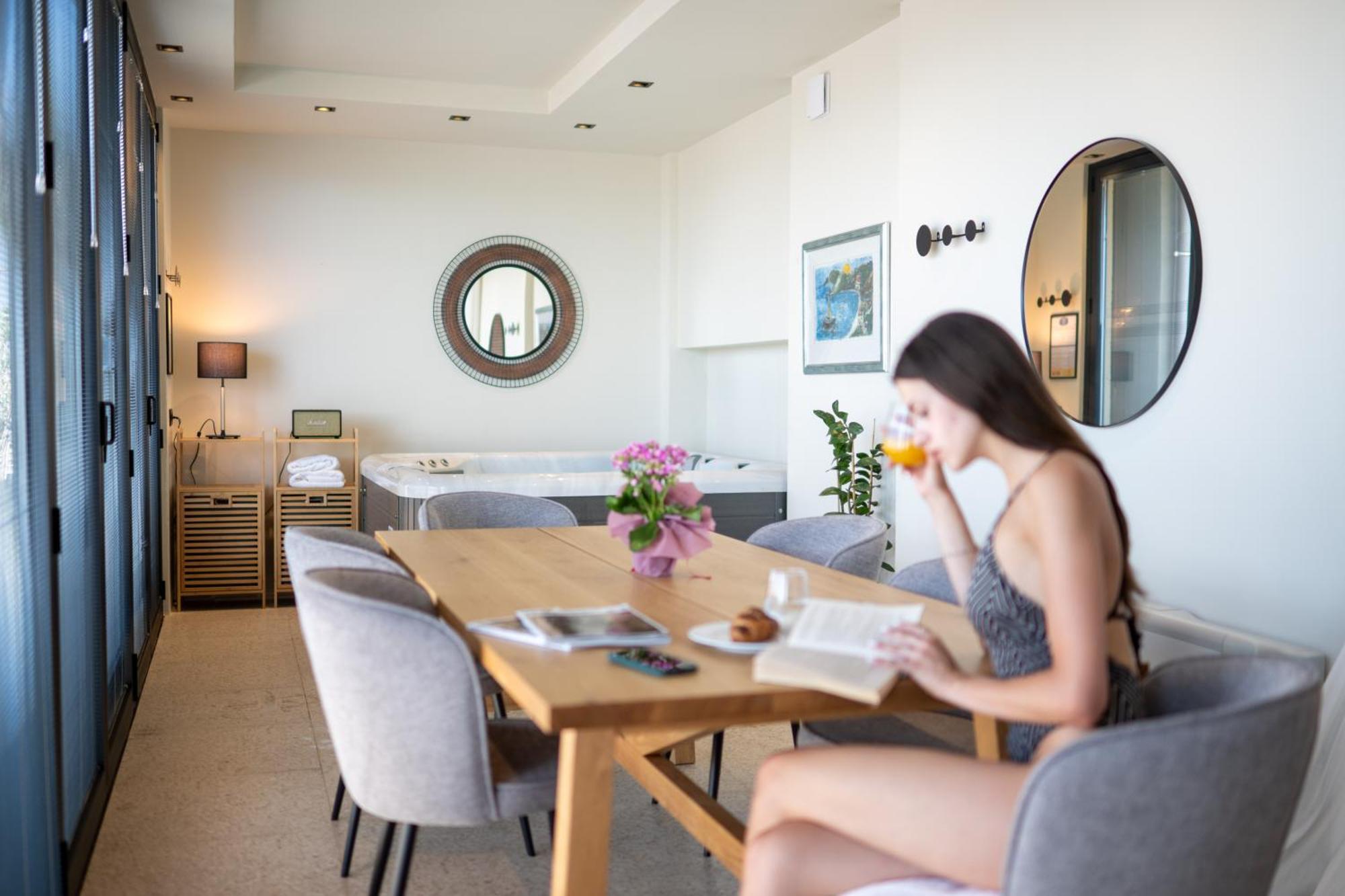 Aparthotel Evripidou 7 - Mediterranean Kalamata