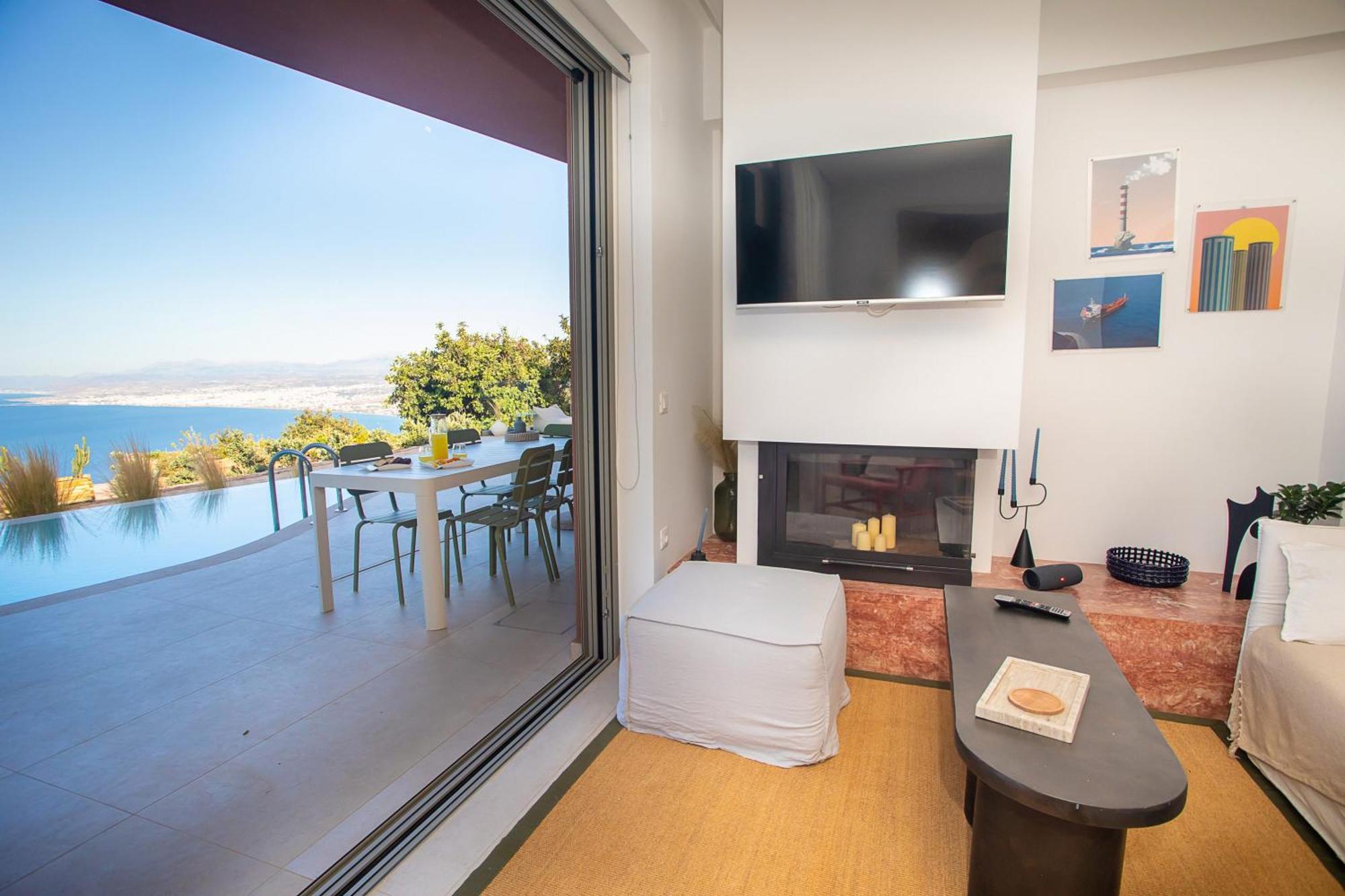 Plethora Luxury Apartment