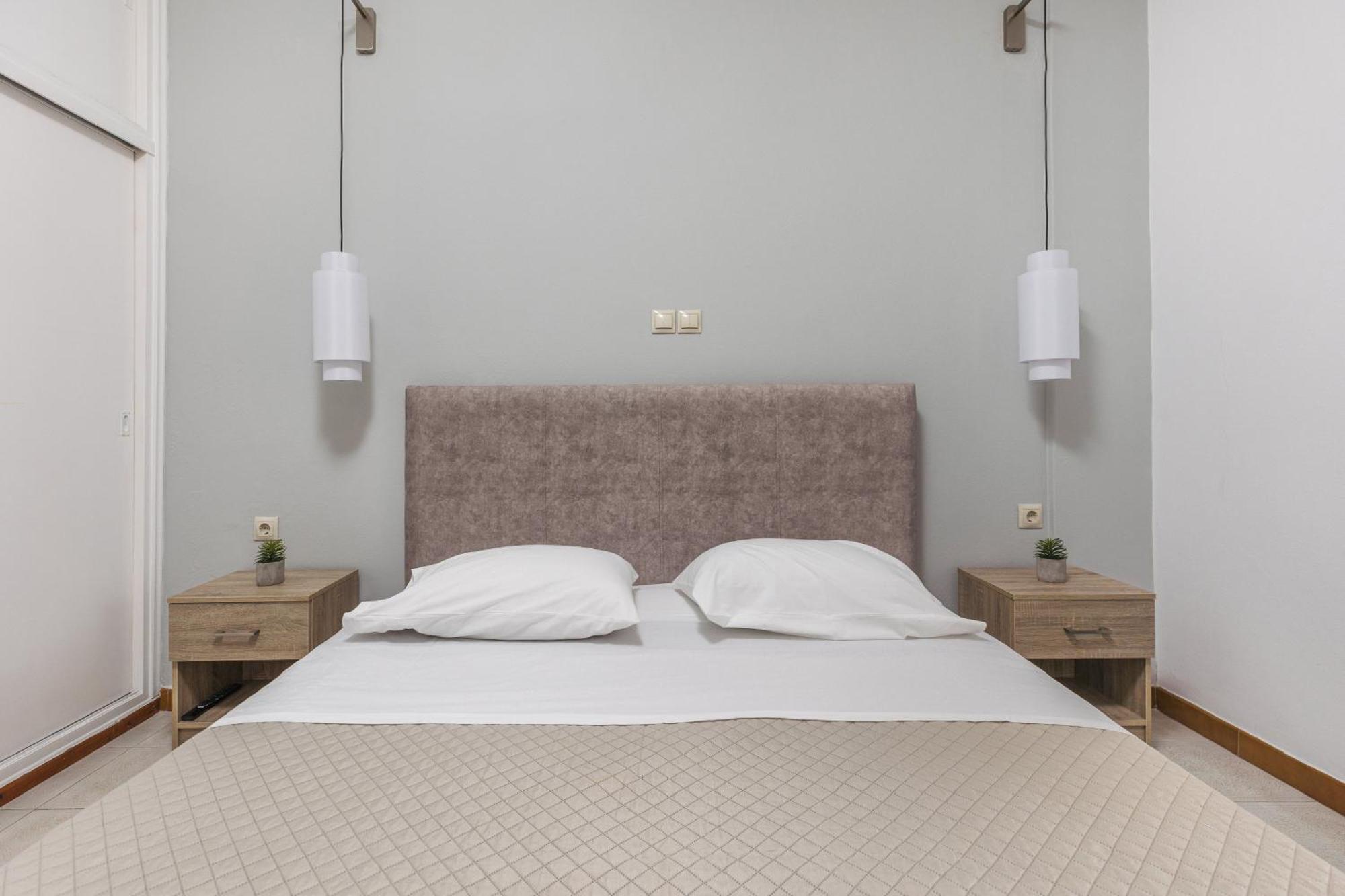 P Koklas Apartment
