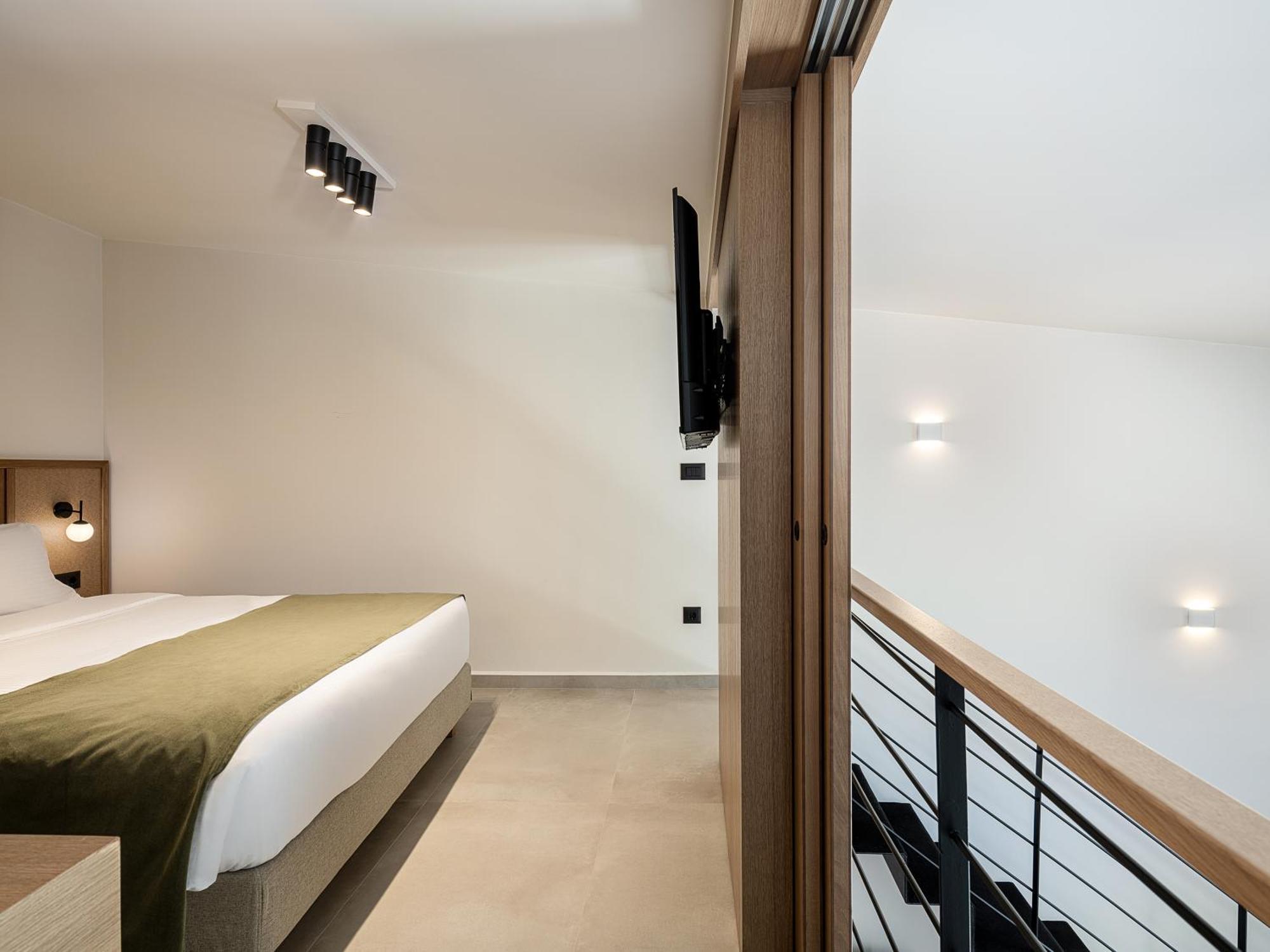 Hotel Inea Sole Boutique 4*