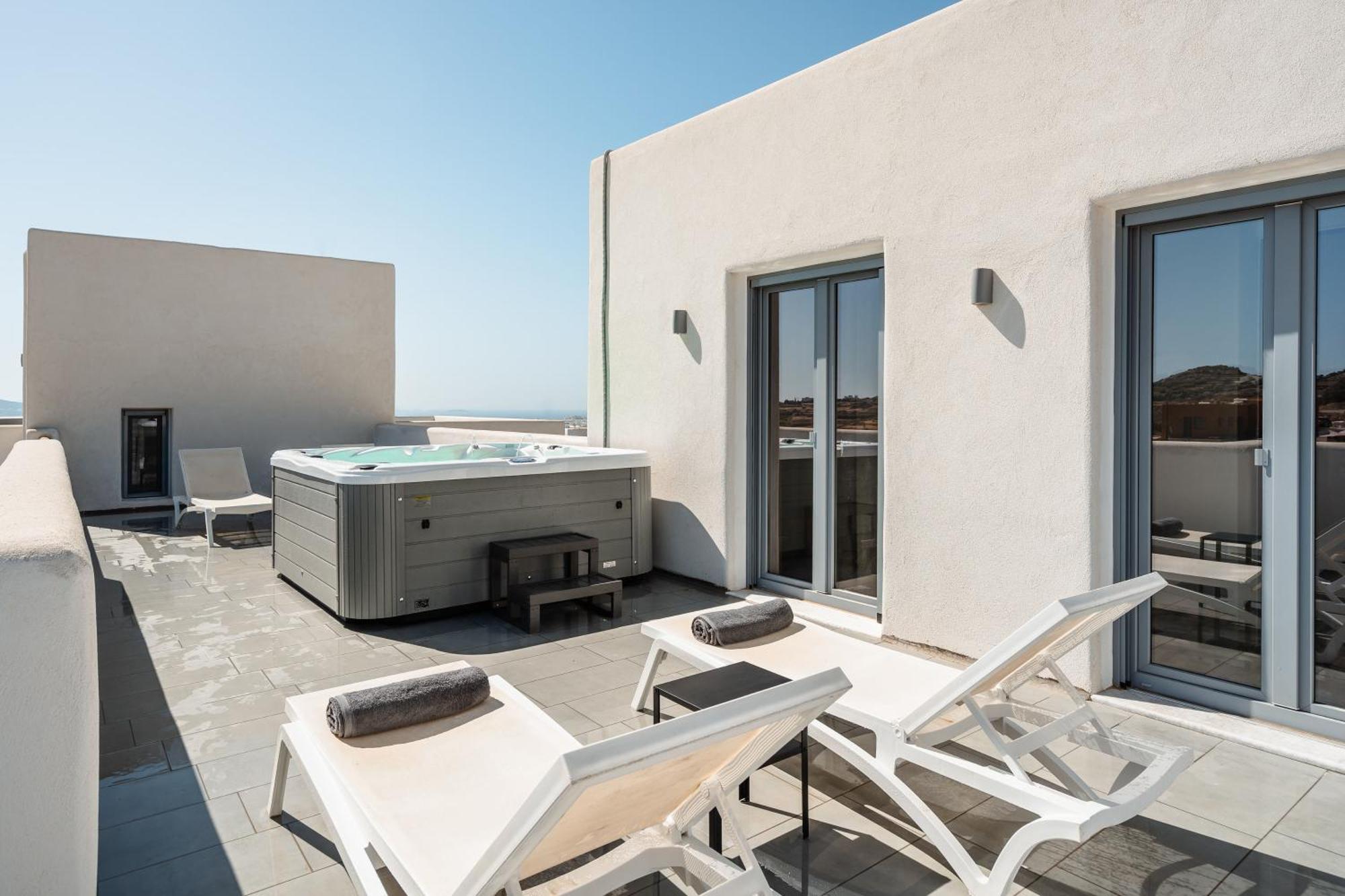 Celestial Sunset Apartment *