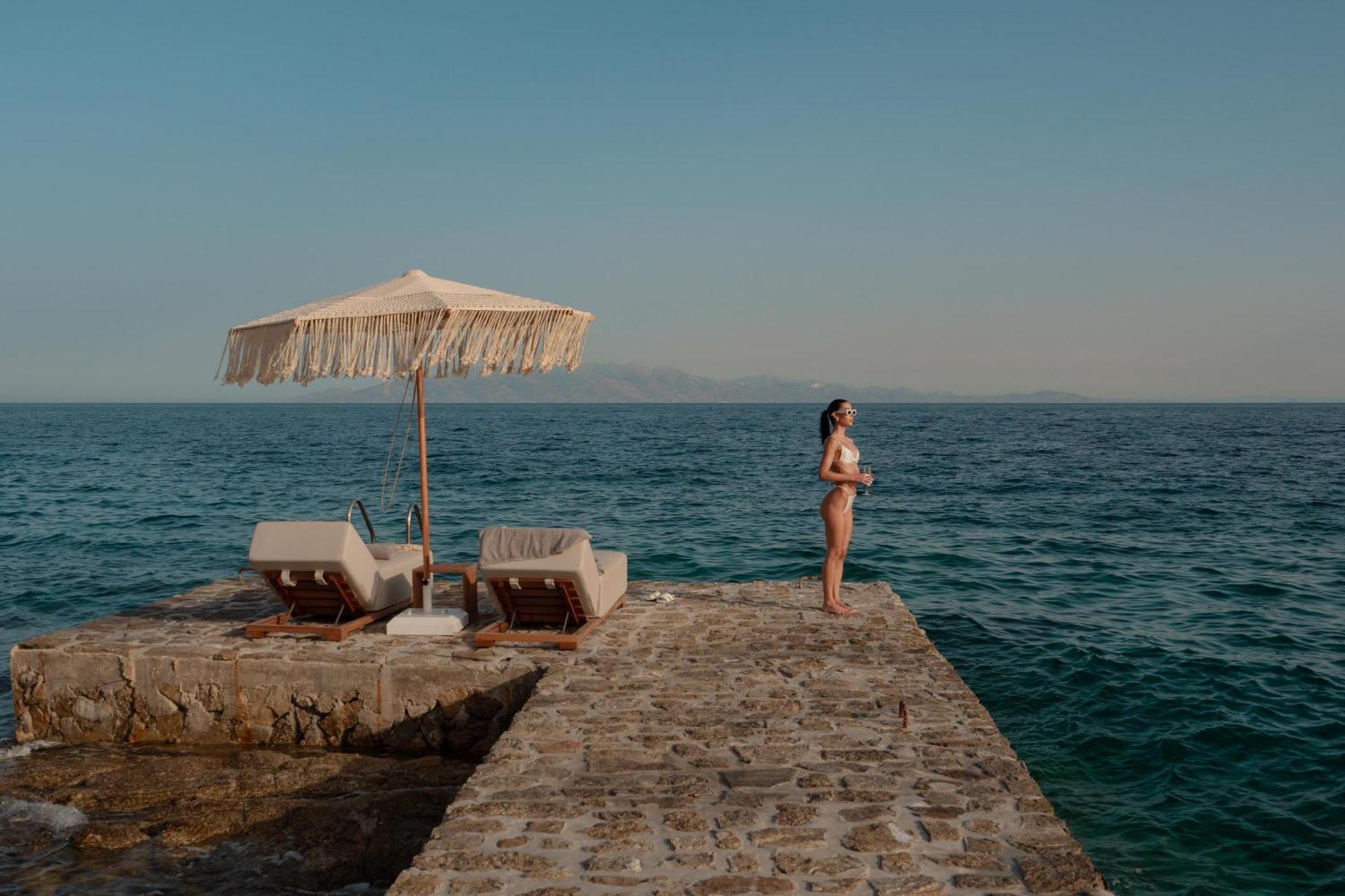 Splendid Mykonos Waterfront *