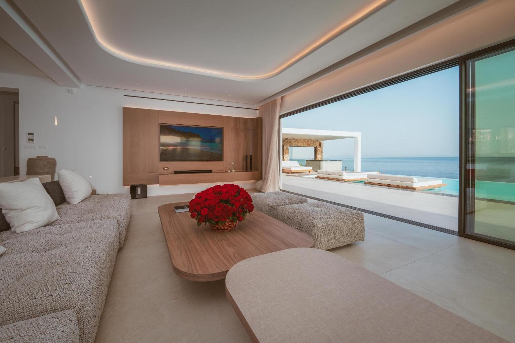 Splendid Mykonos Waterfront