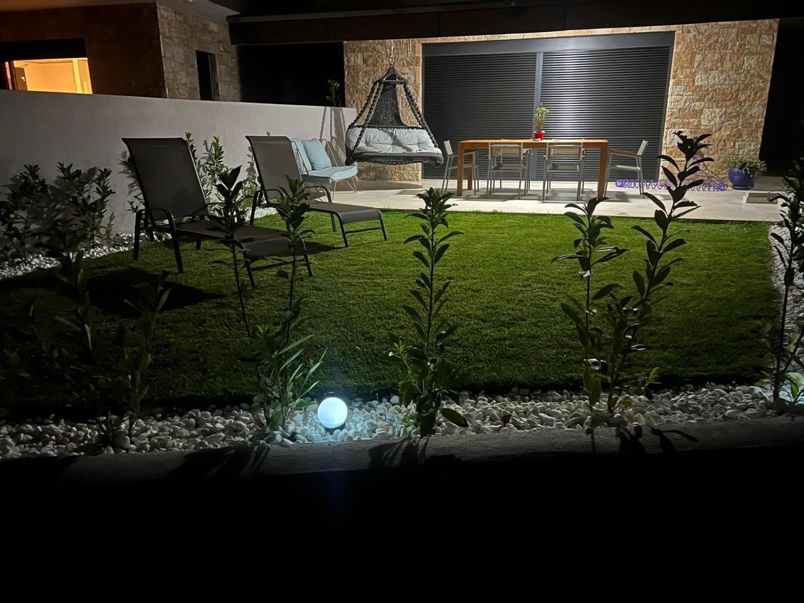 Apartment Homes 100m From *