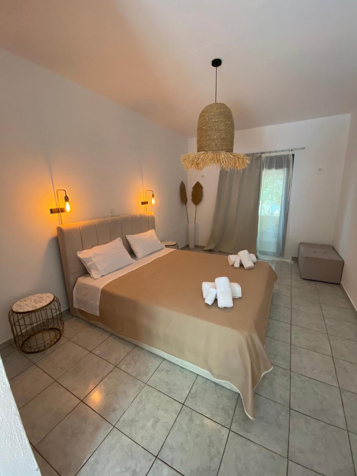 Karras Village Apartment