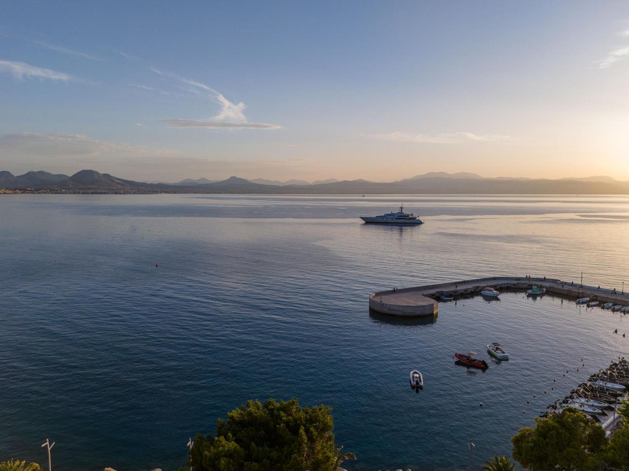 Apartment Center Of Ble Property5 Loutraki (Corinthia)