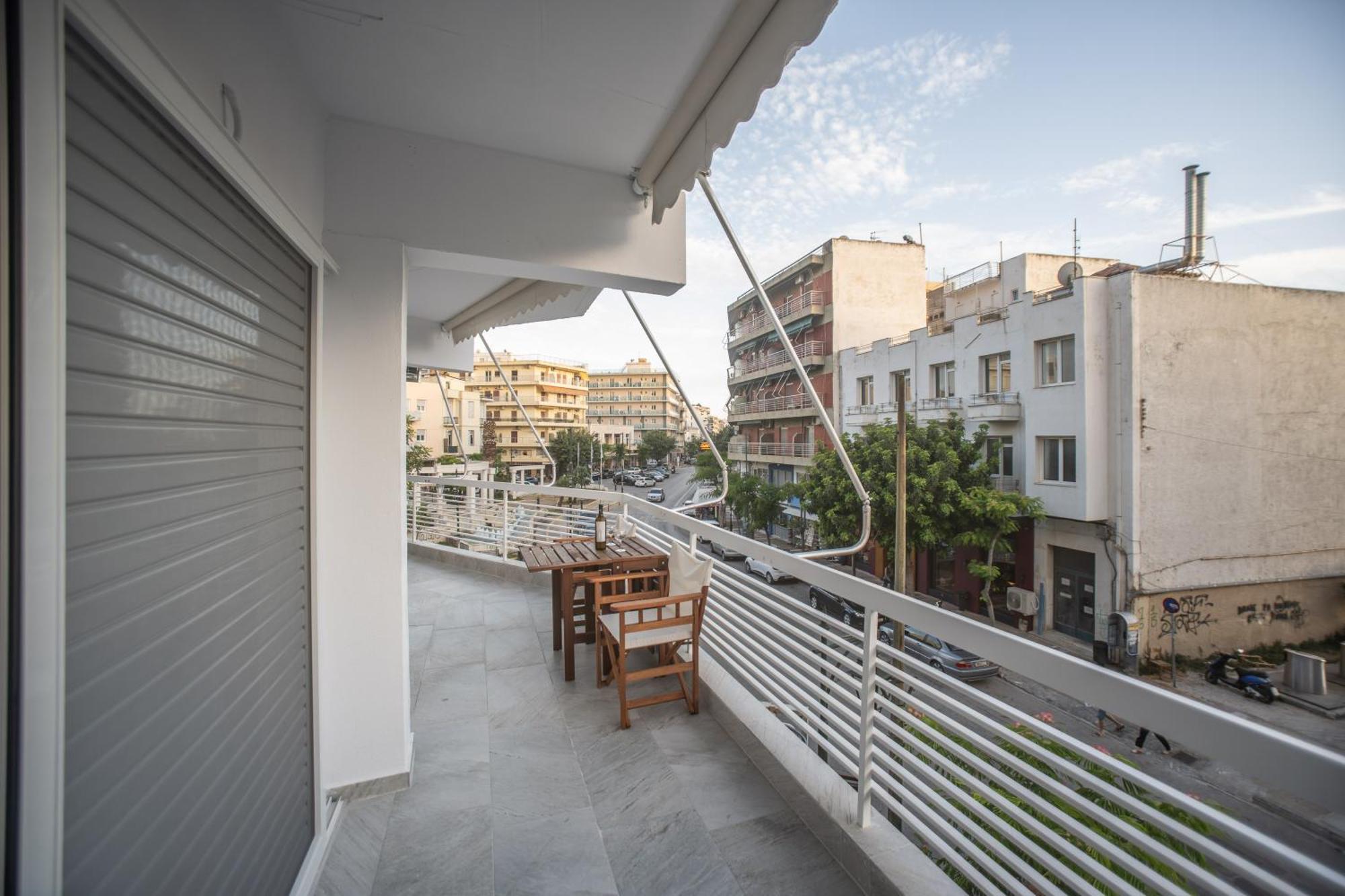 Center Of Ble Property5 *