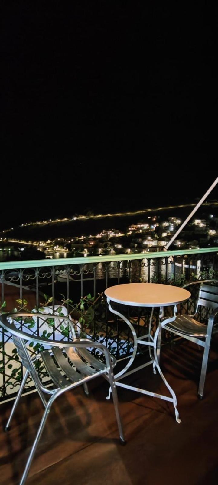89 Steps Apartment