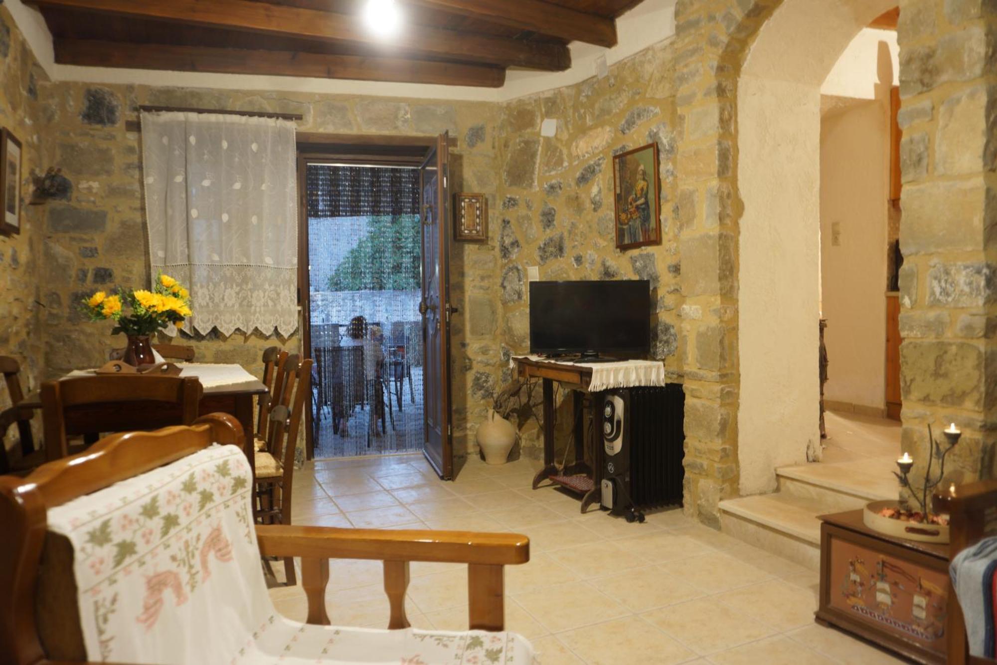 Reveka's Apartment *