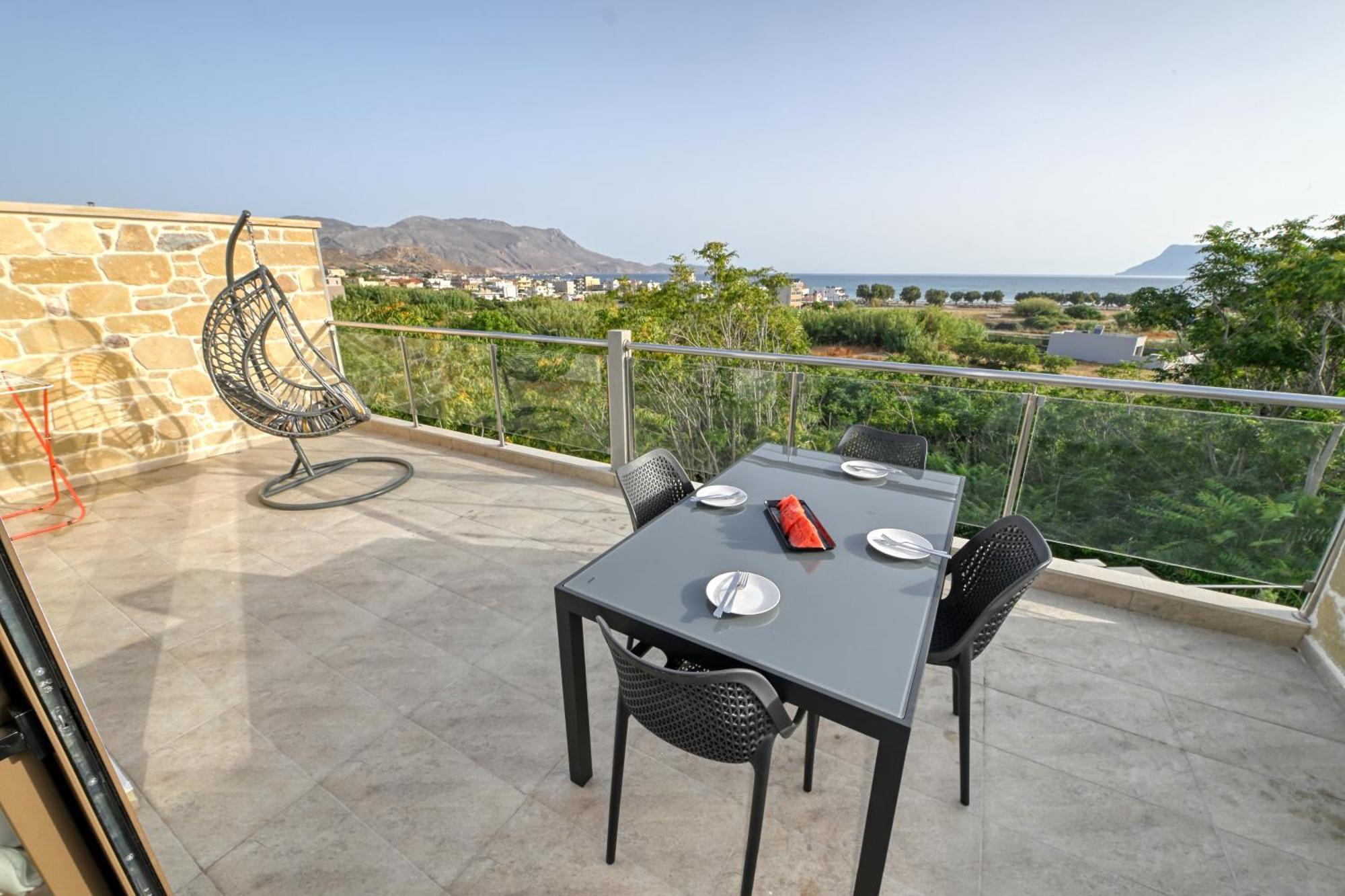 Eagle Bay Loft Apartment Kissamos