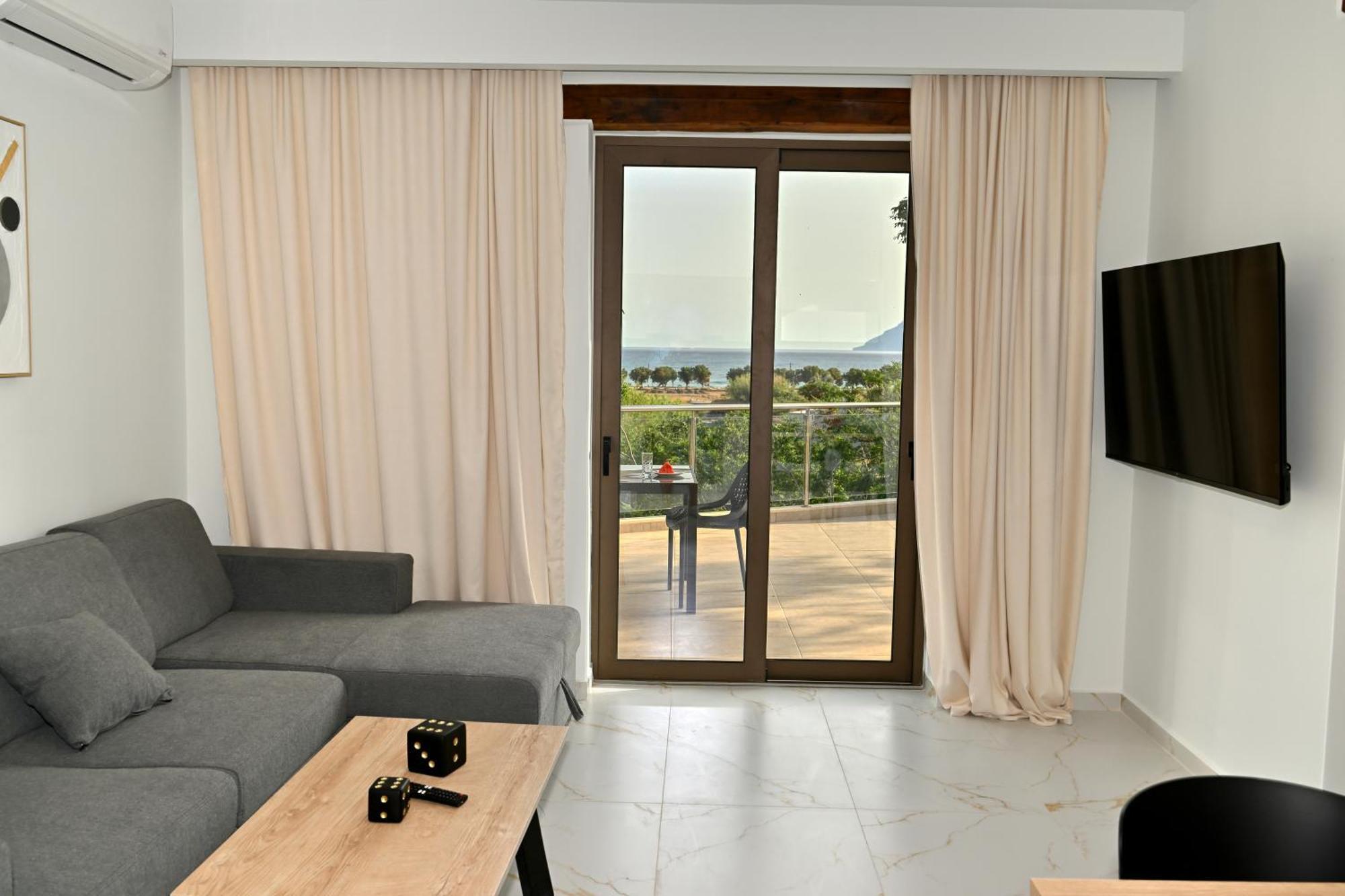 Eagle Bay Loft * Kissamos