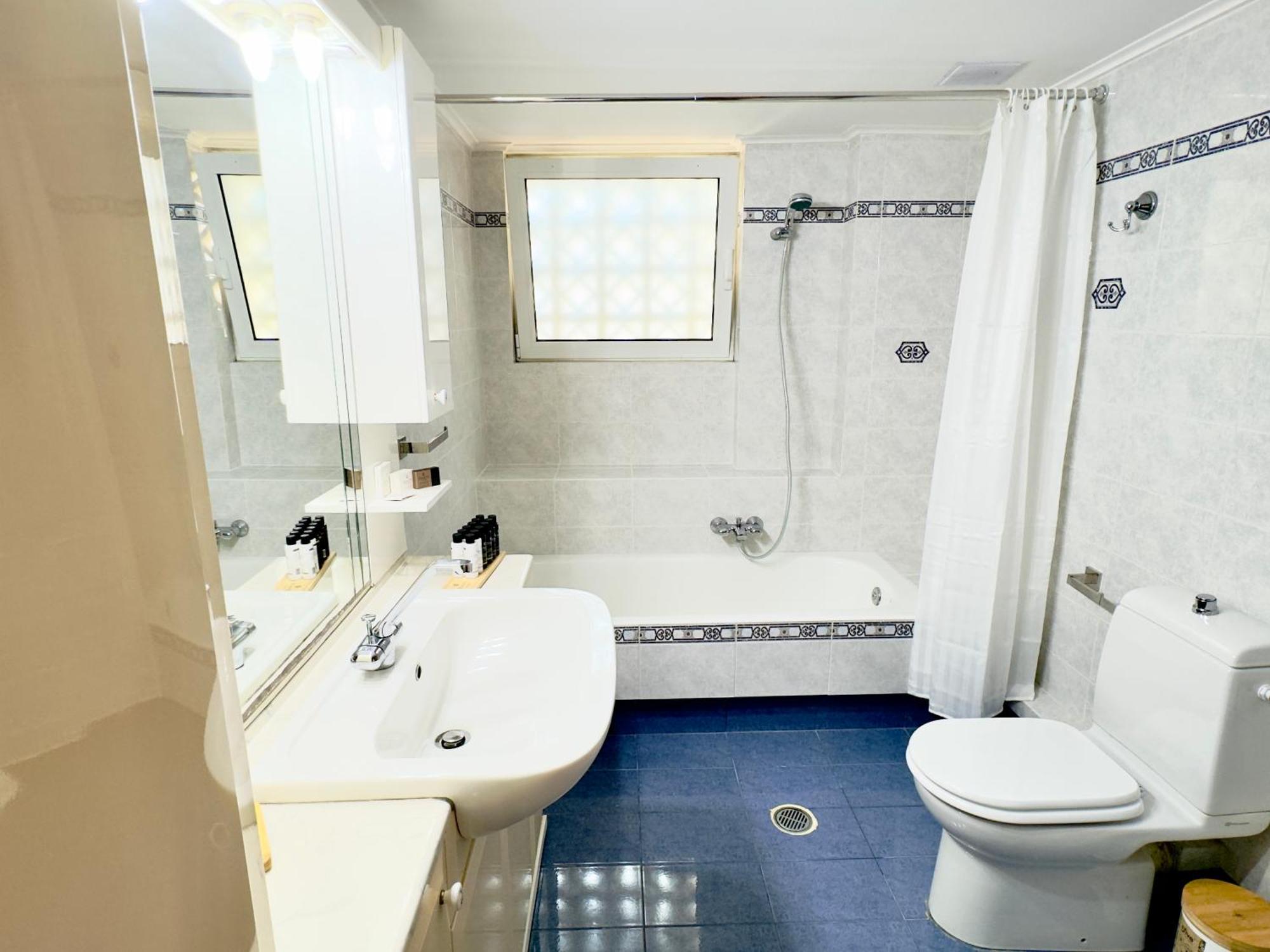Apartment Seafront Luxury Kalamata