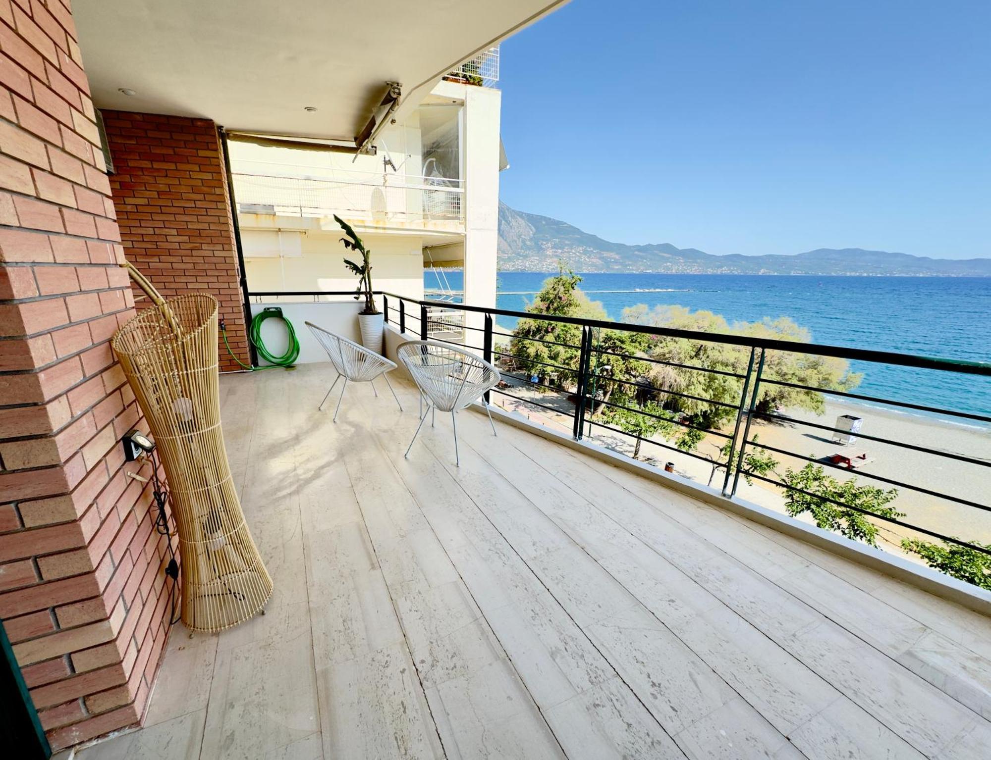 Seafront Luxury Apartment