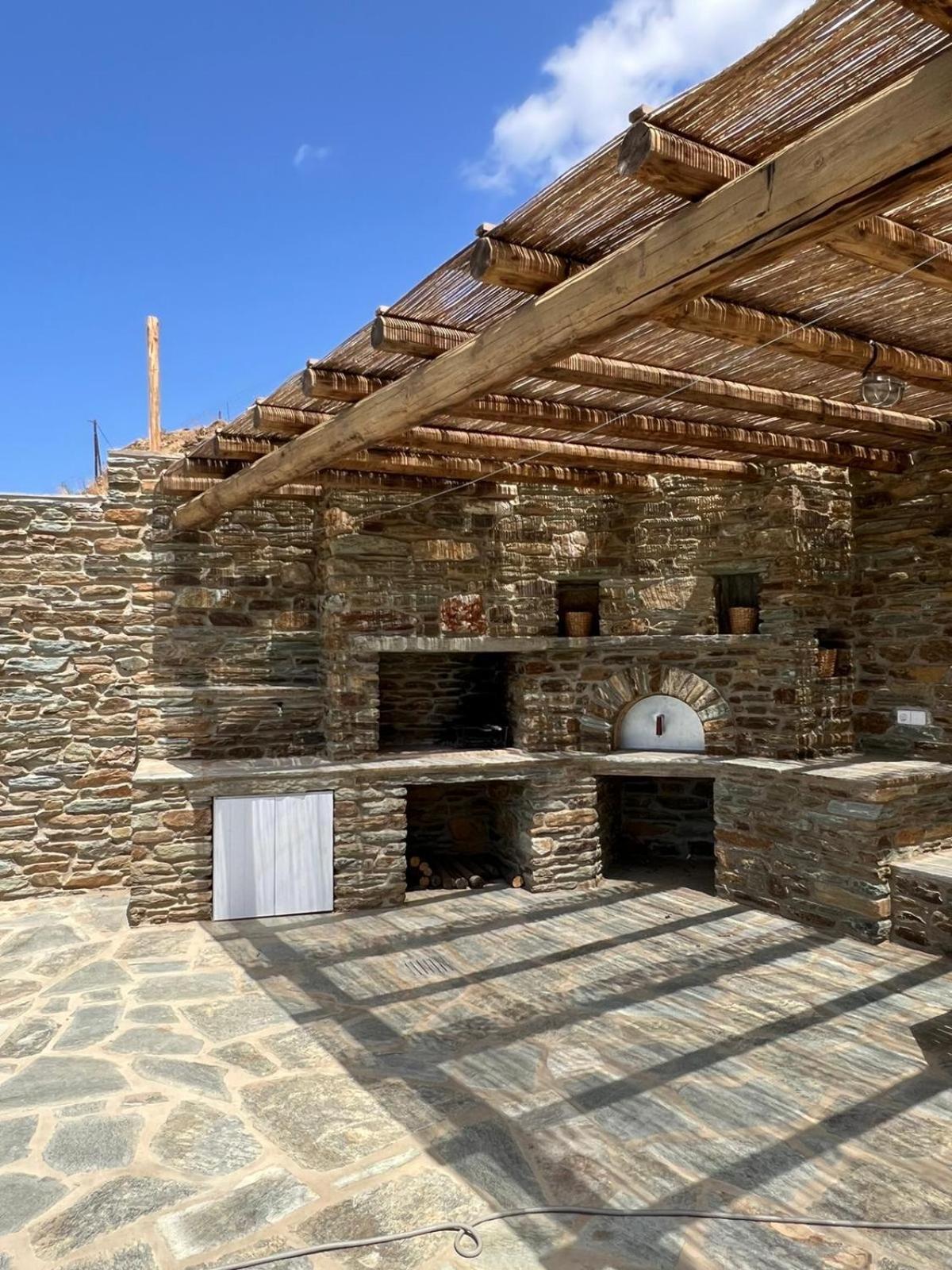 Apartment Avra, A Serene Cycladic With Private Pool Overlooking The Aegean Sea *