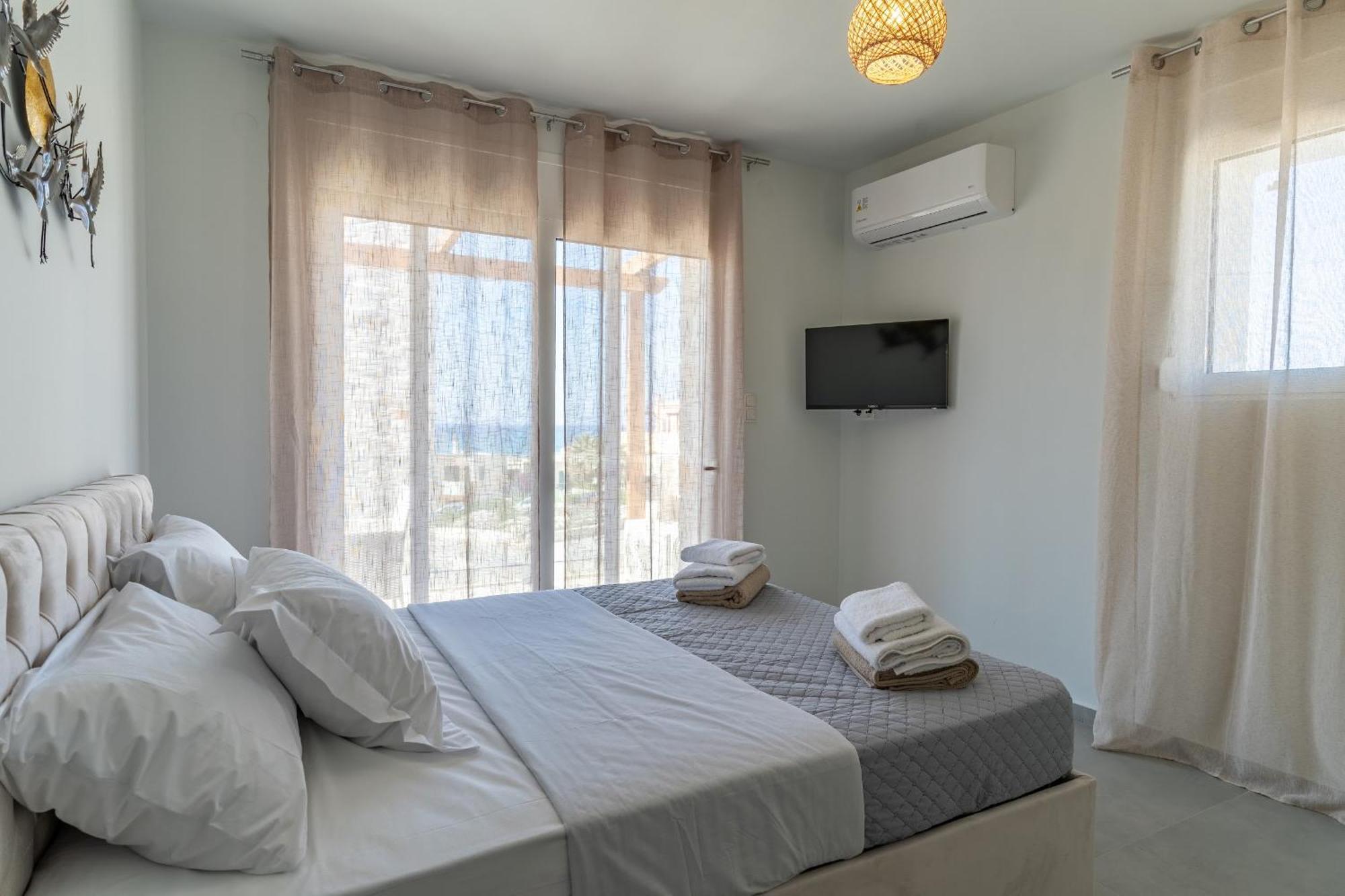 Symphony Holiday home Panormos (Crete)