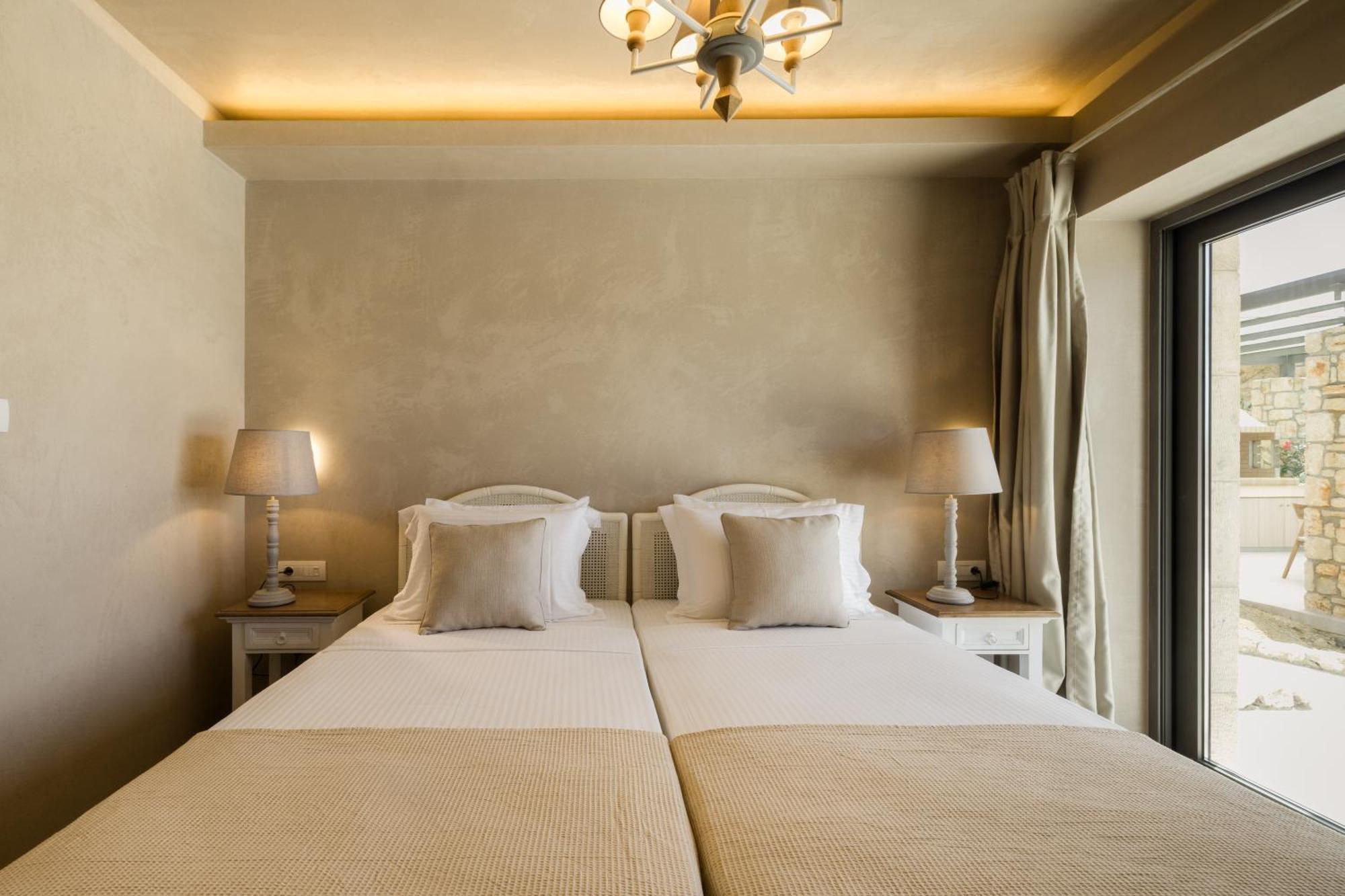 Zeus Luxury - Ermis Klismata