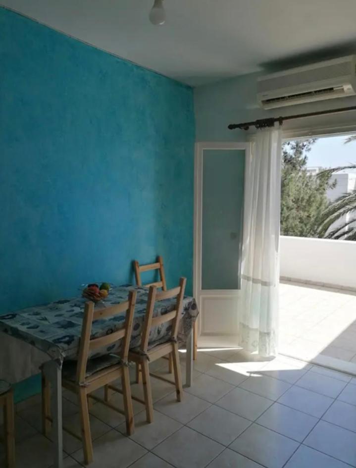 Ekaterini In Apartment