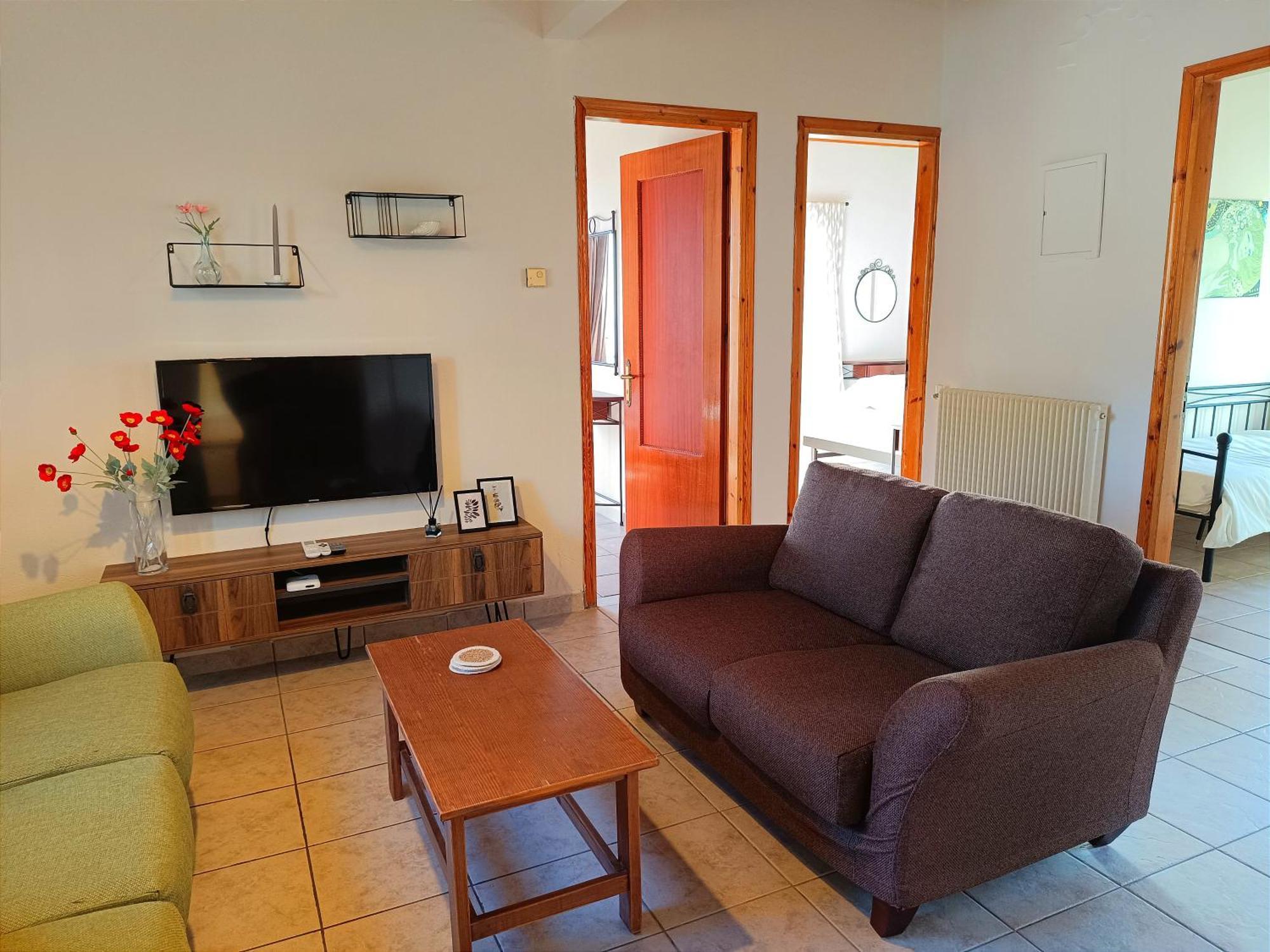 The Little House Apartment *