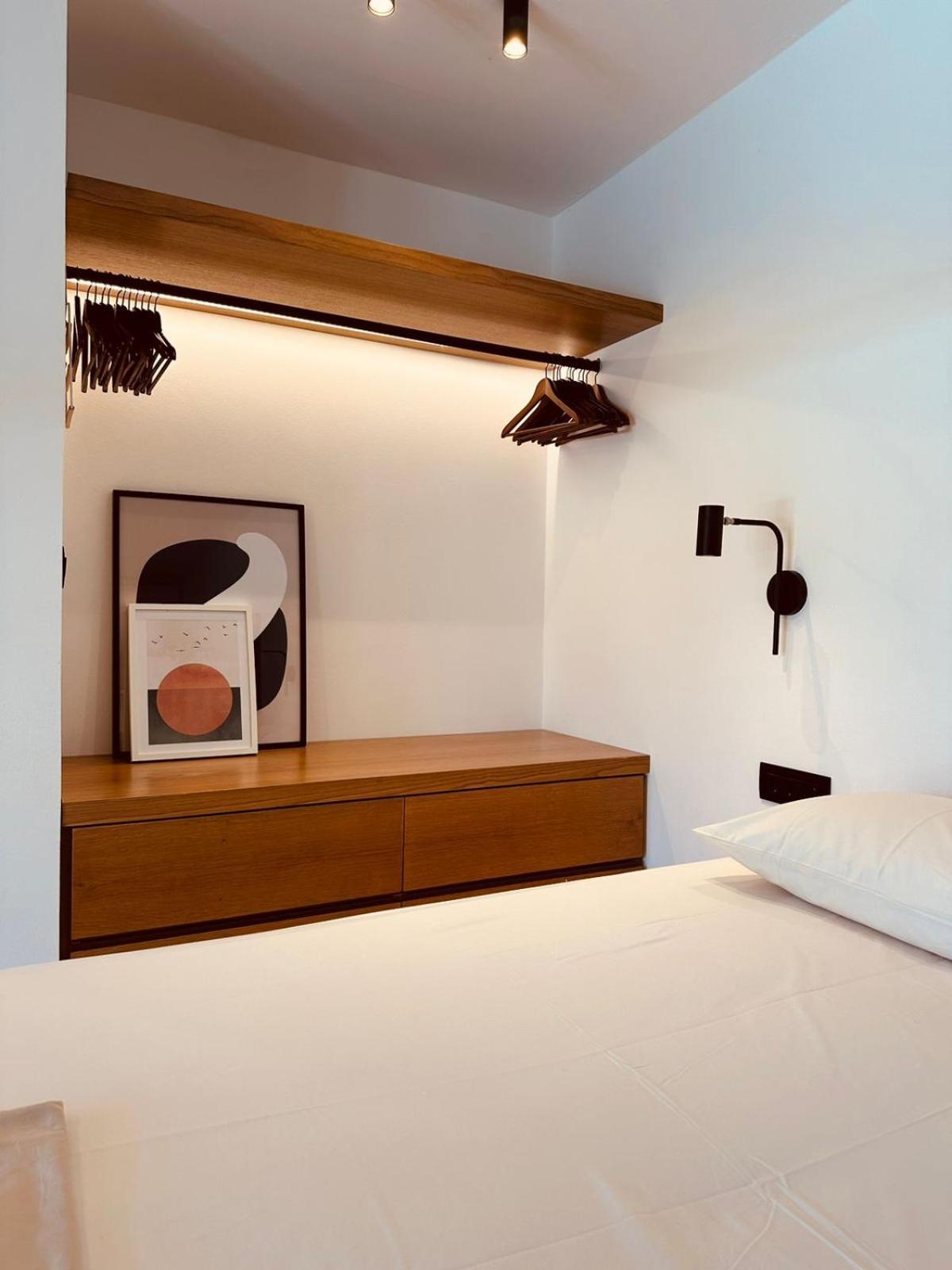 Hideaway Syros * Megas Gialos - Nites