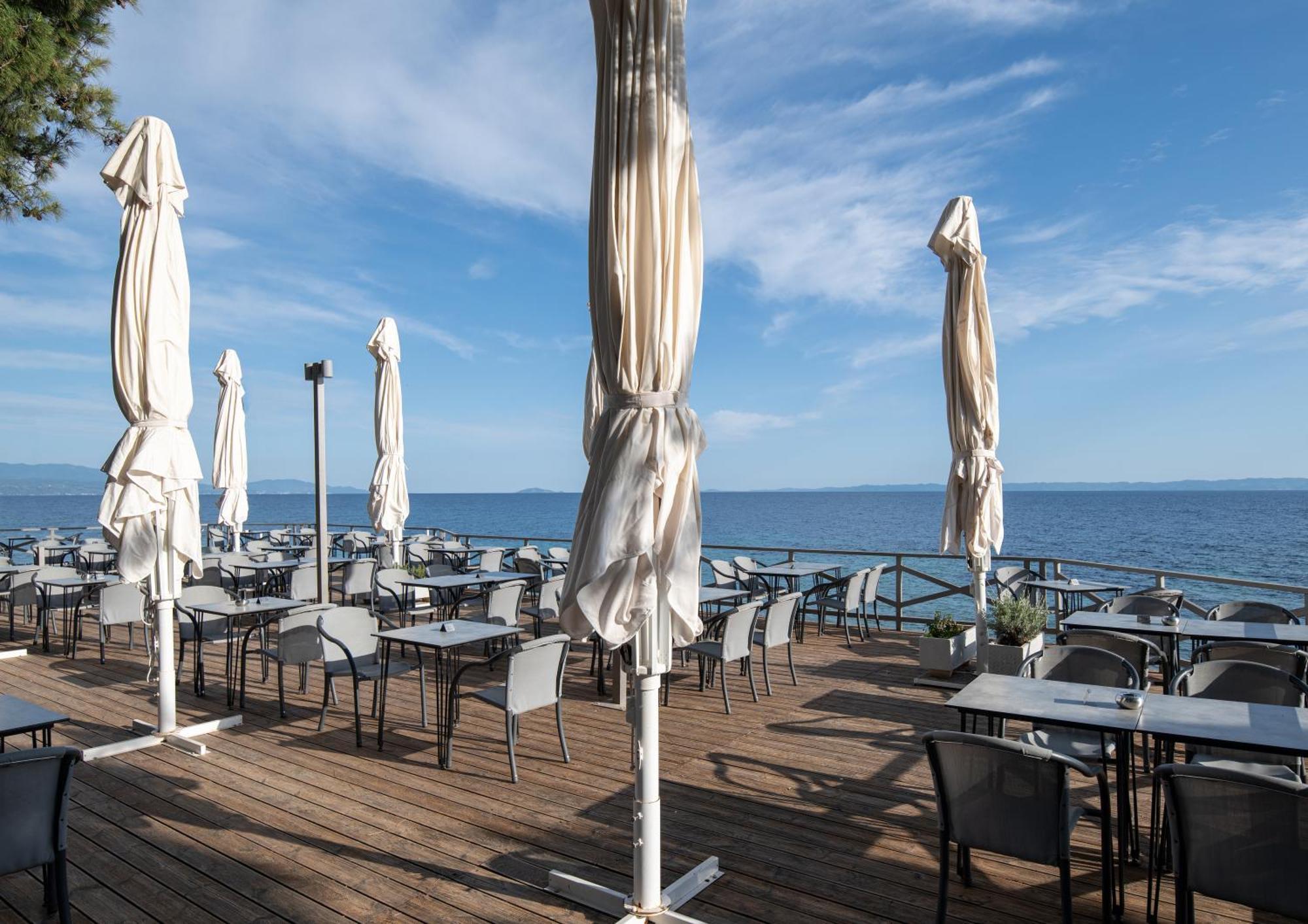 Blue Dolphin 4* Metamorfosi (Sithonia)