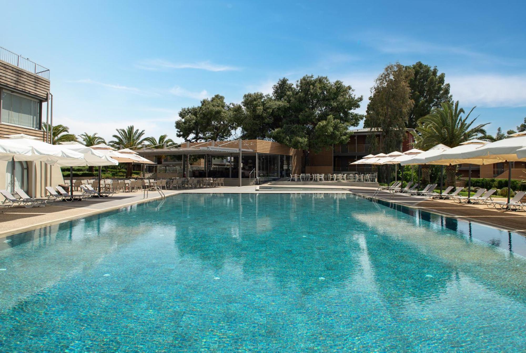 Blue Dolphin Resort