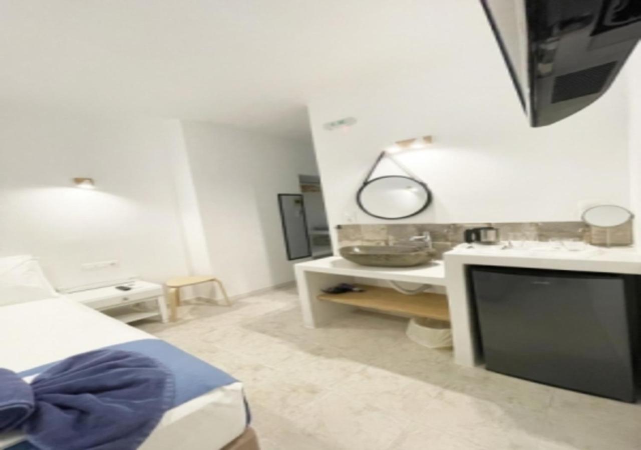 Hotel Glaros 2*