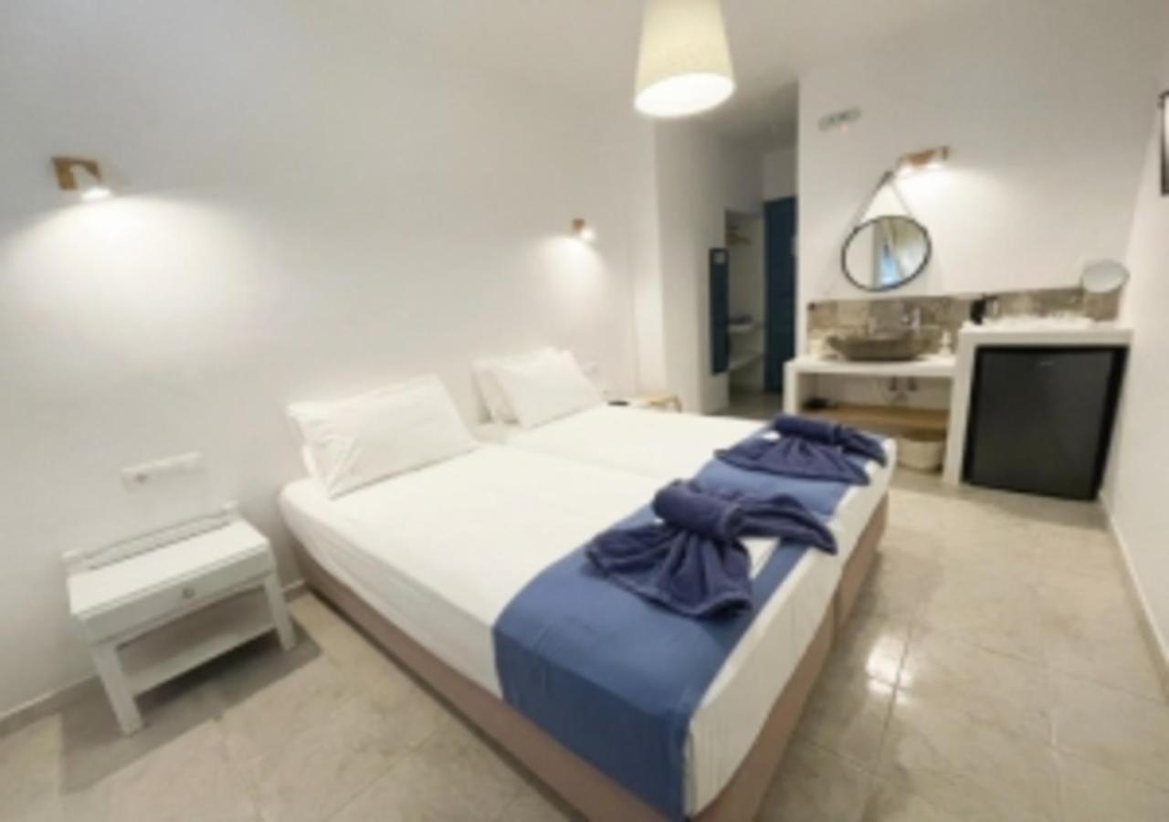 Glaros Hotel