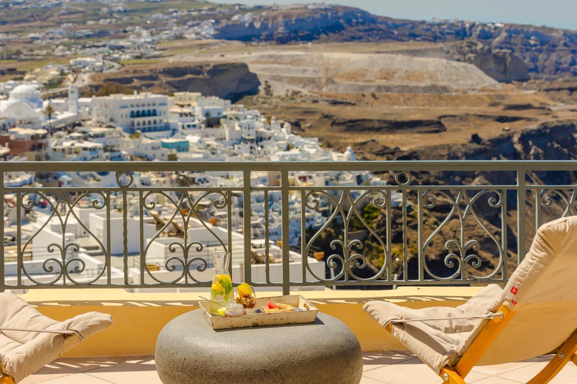 Villa Archipel Mansion Fira (Santorini)