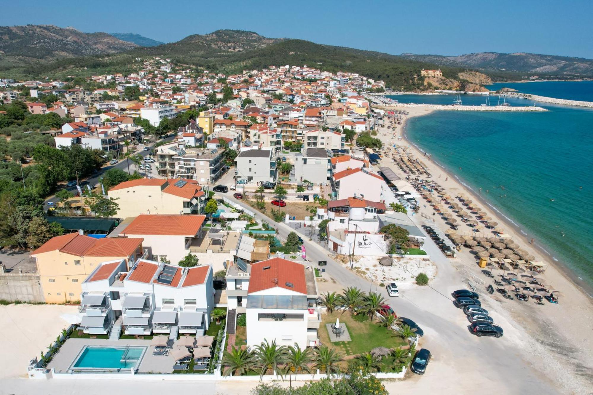 Sourinis Luxury Aparthotel