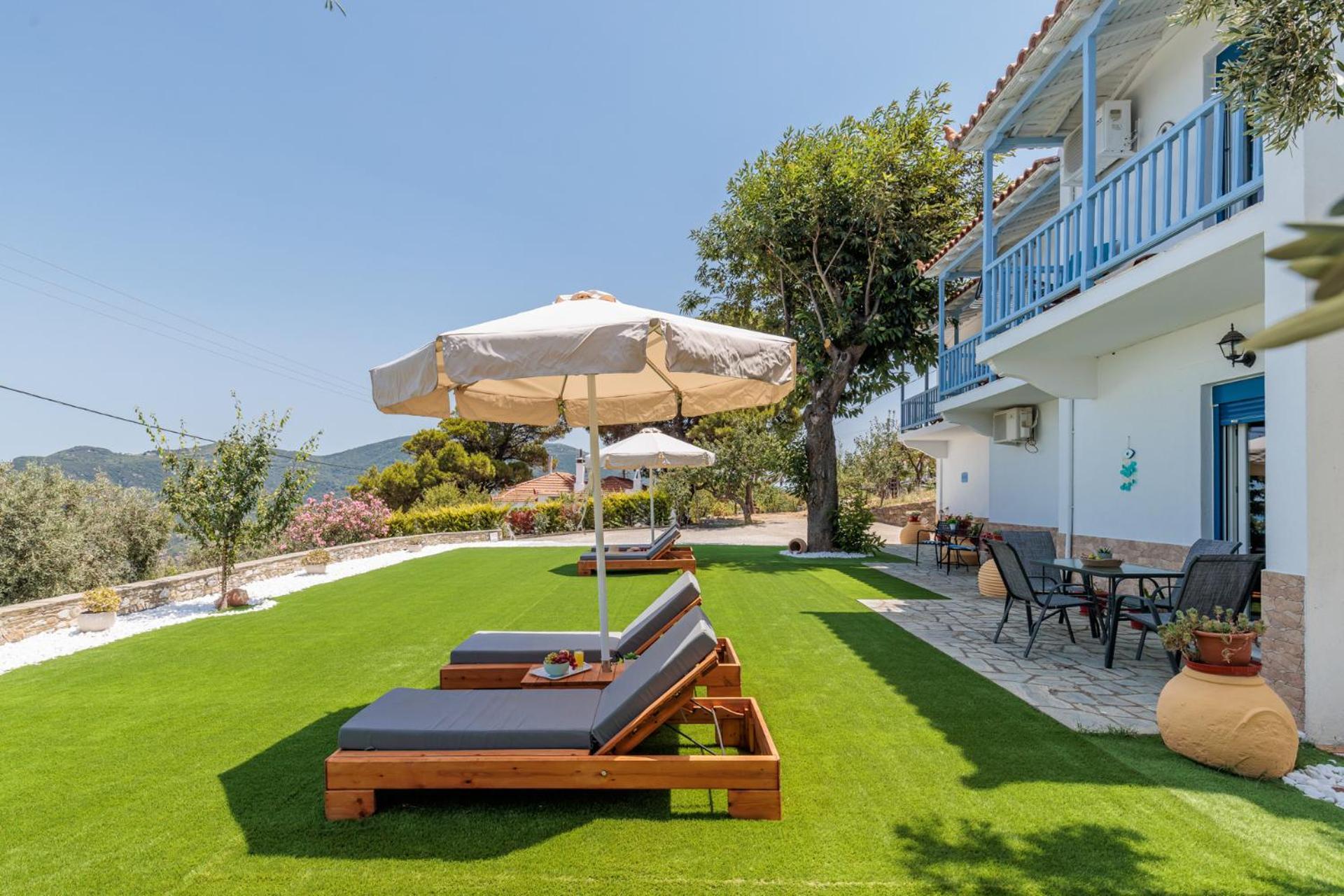 Anemi Skopelos Town