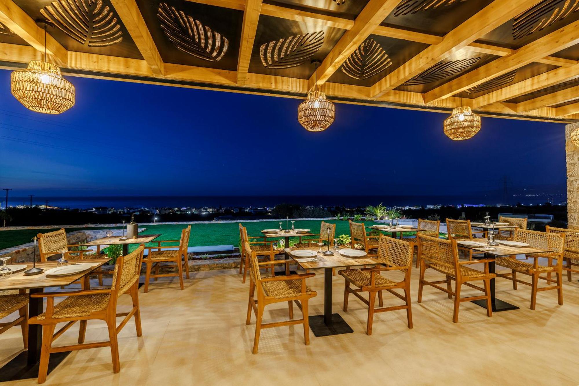 Deos Luxury - Adults Only Hotel 4*