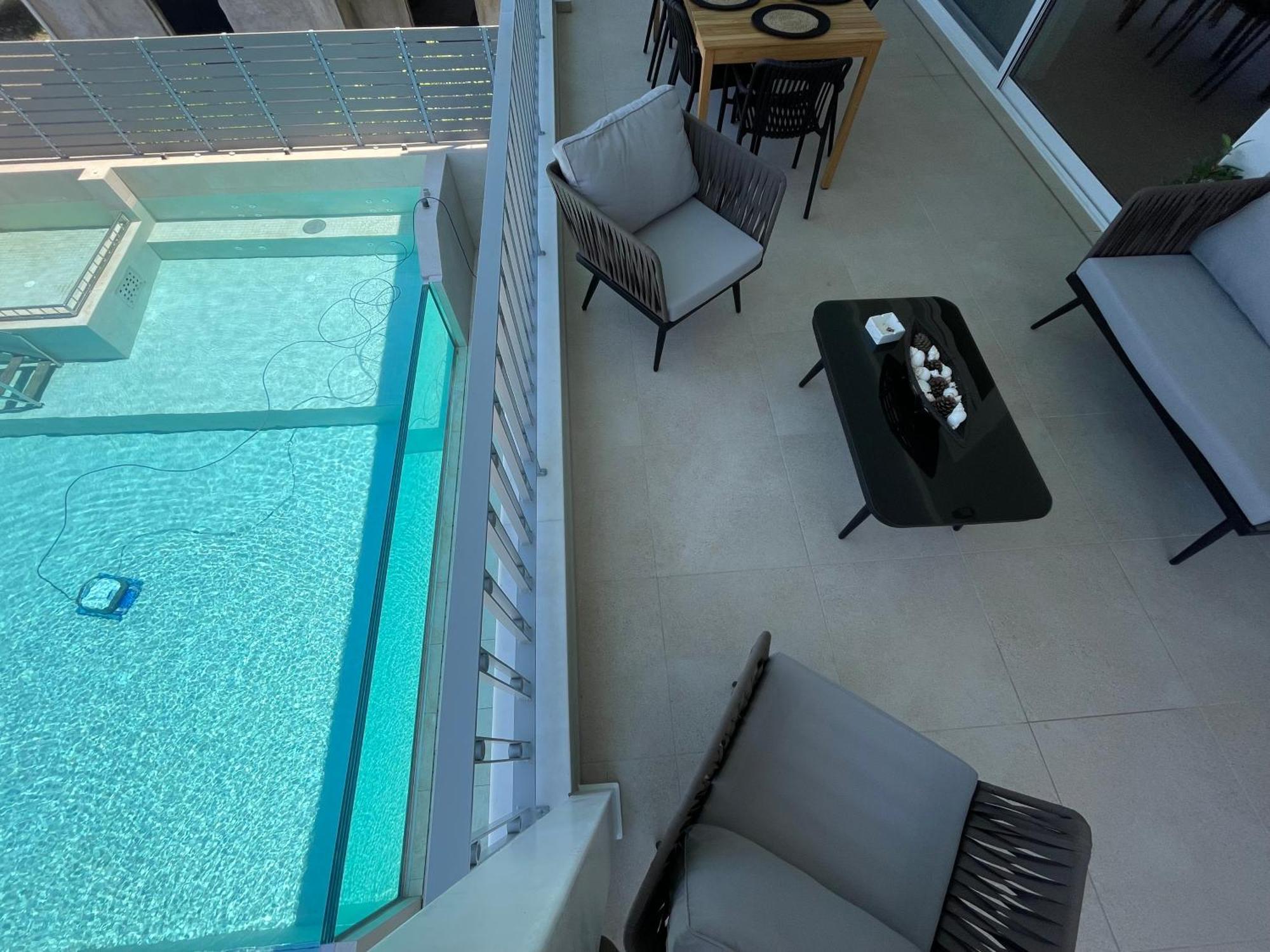 Theretro, With Superb View Villa Apolpaina