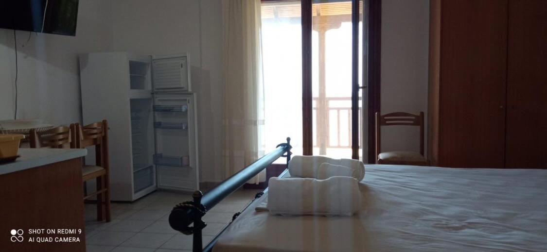 Stathis Beachfront Apartment